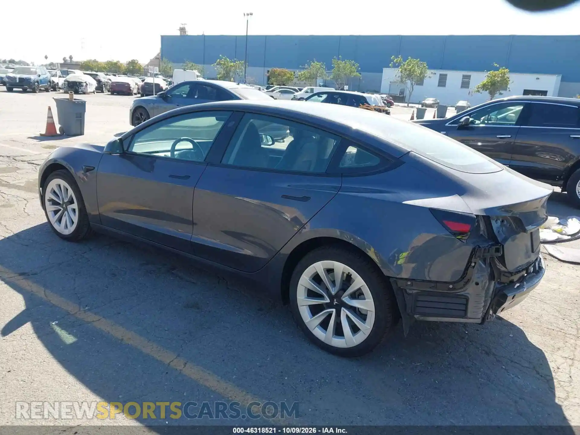 3 Фотография поврежденного автомобиля 5YJ3E1EAXPF543809 TESLA MODEL 3 2023