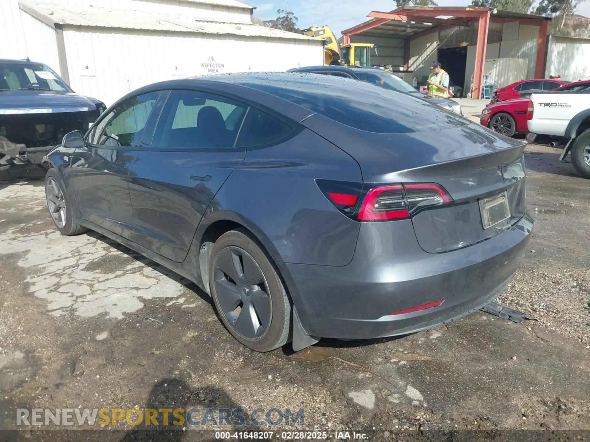 3 Photograph of a damaged car 5YJ3E1EAXPF569360 TESLA MODEL 3 2023