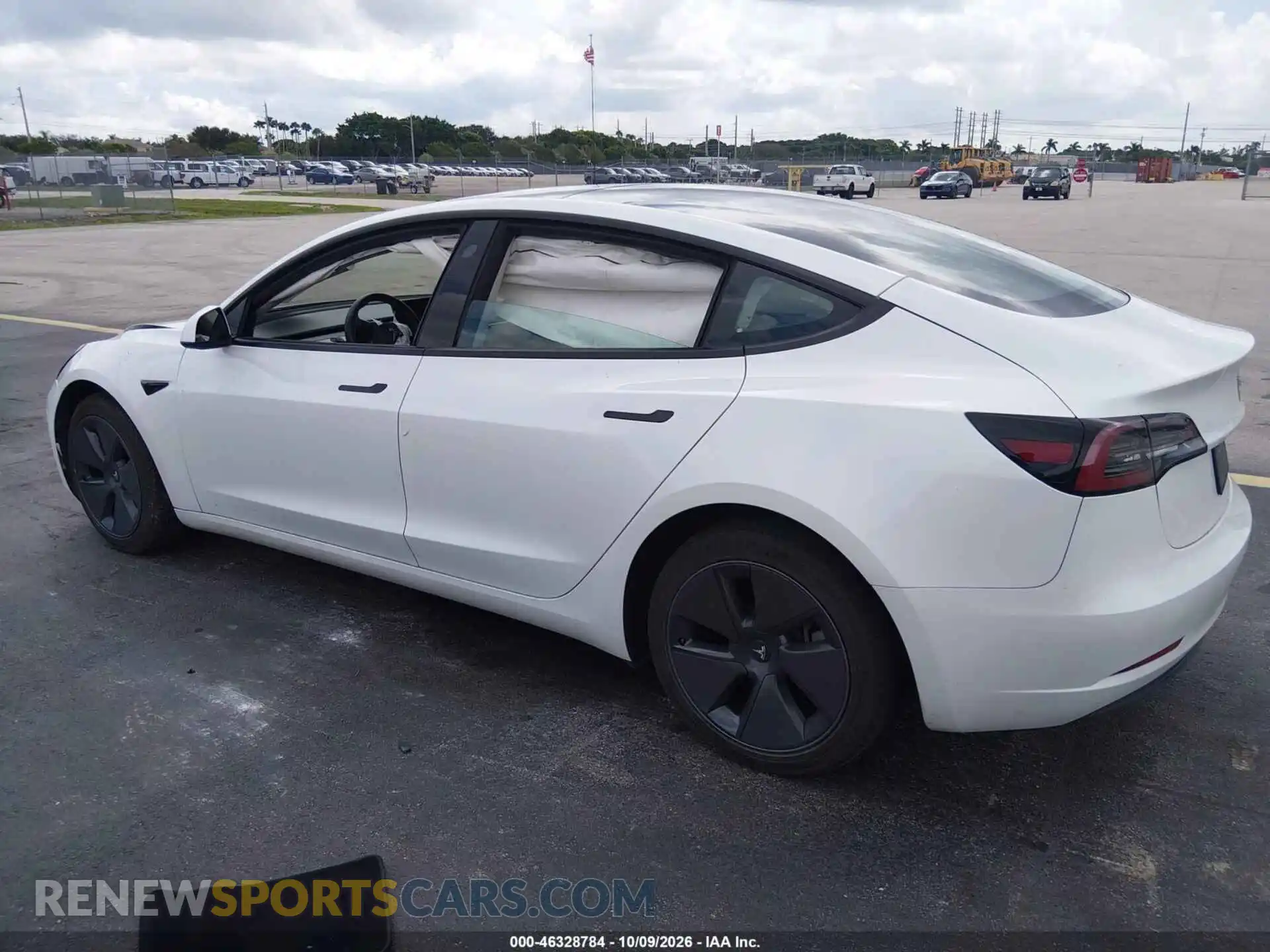 3 Фотография поврежденного автомобиля 5YJ3E1EAXPF574154 TESLA MODEL 3 2023