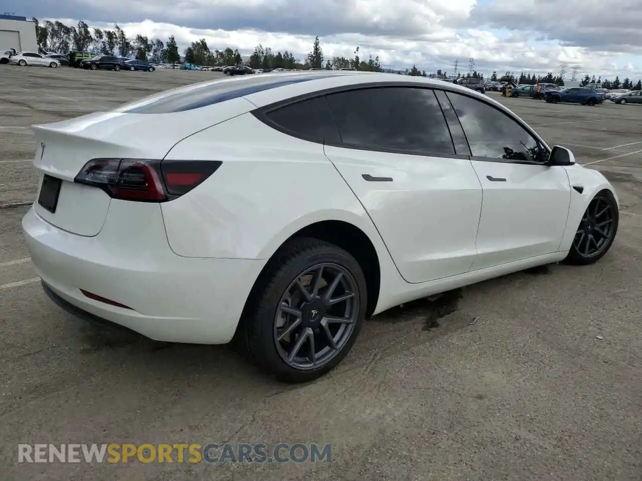 3 Photograph of a damaged car 5YJ3E1EAXPF574333 TESLA MODEL 3 2023