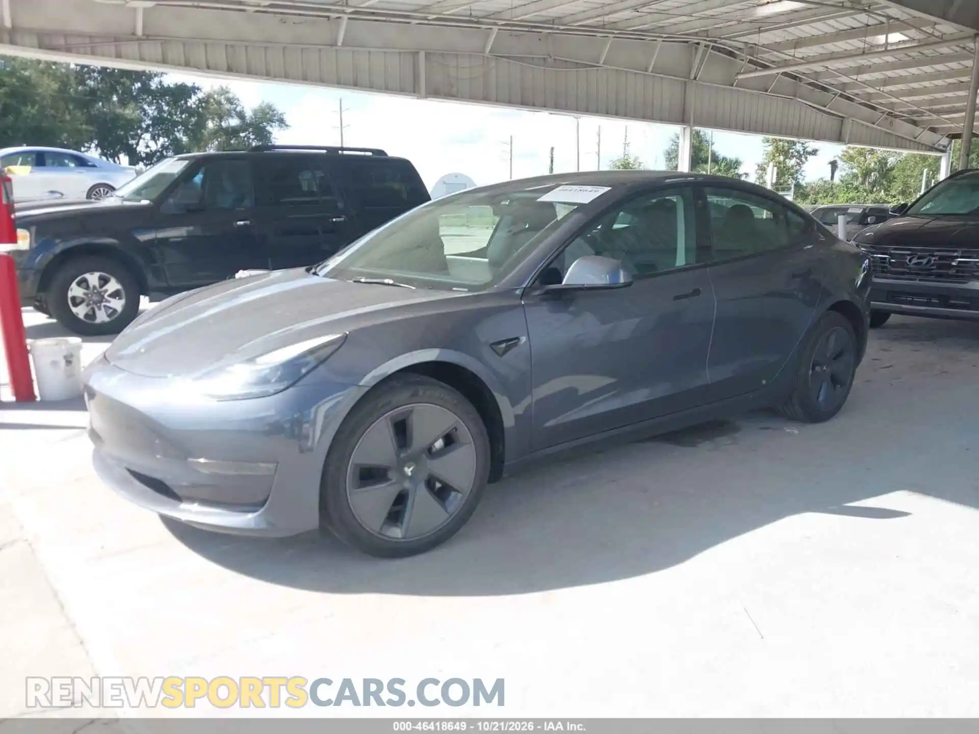 2 fotografías del automóvil dañado 5YJ3E1EAXPF576485 TESLA MODEL 3 2023