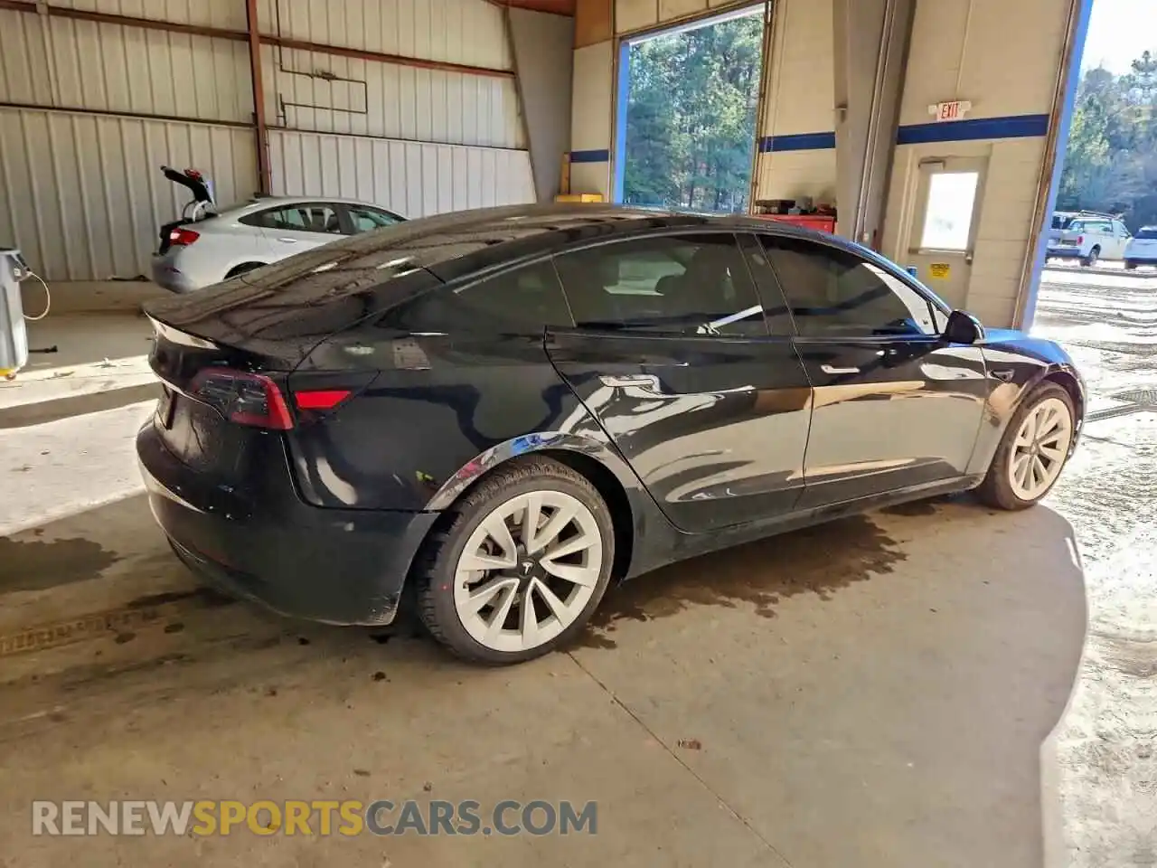 3 Photograph of a damaged car 5YJ3E1EAXPF592976 TESLA MODEL 3 2023