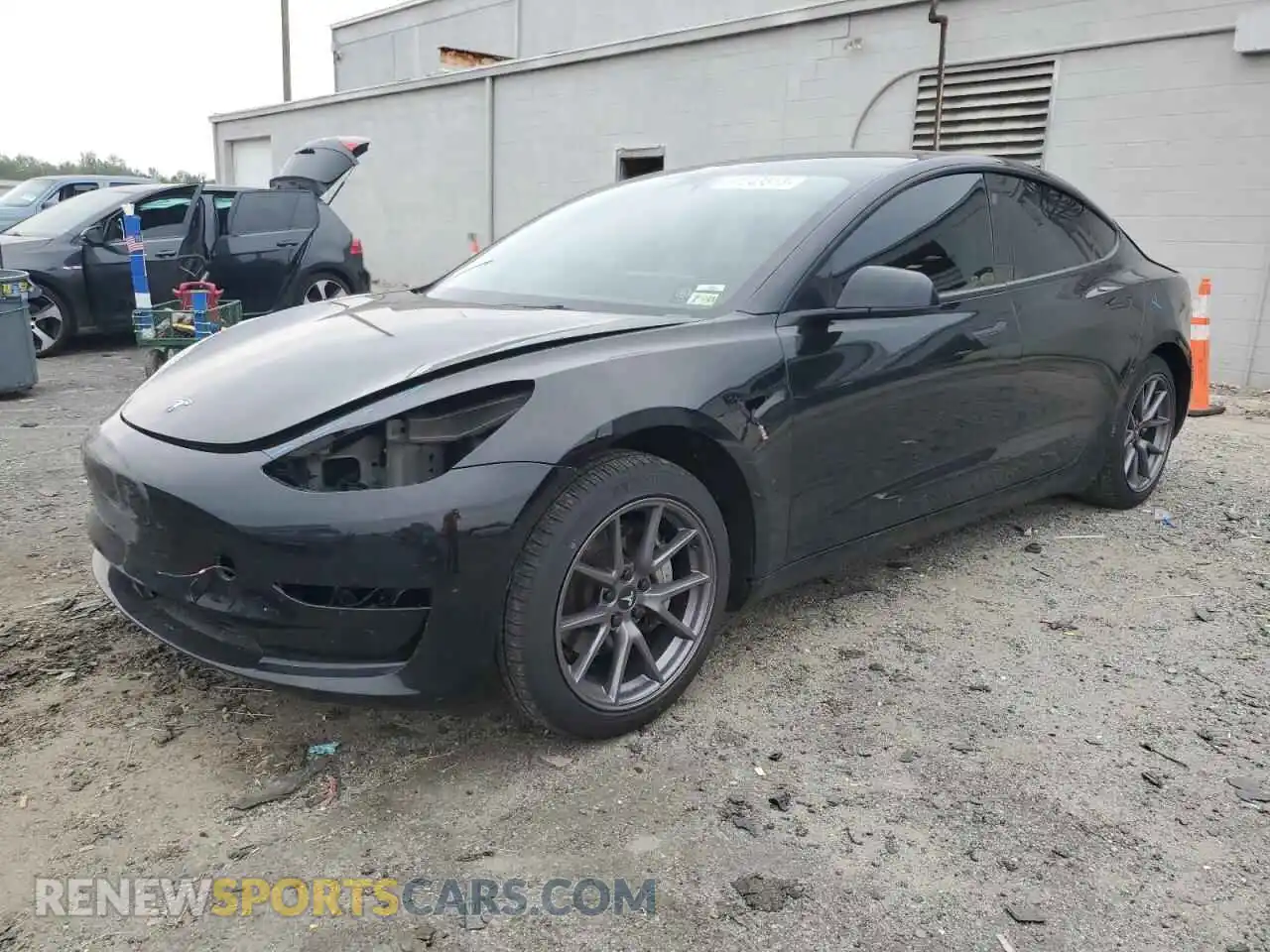 1 Photograph of a damaged car 5YJ3E1EAXPF648513 TESLA MODEL 3 2023