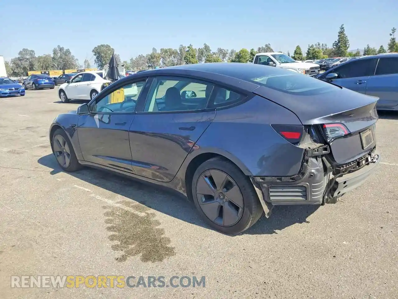 2 fotografías del automóvil dañado 5YJ3E1EAXPF712081 TESLA MODEL 3 2023