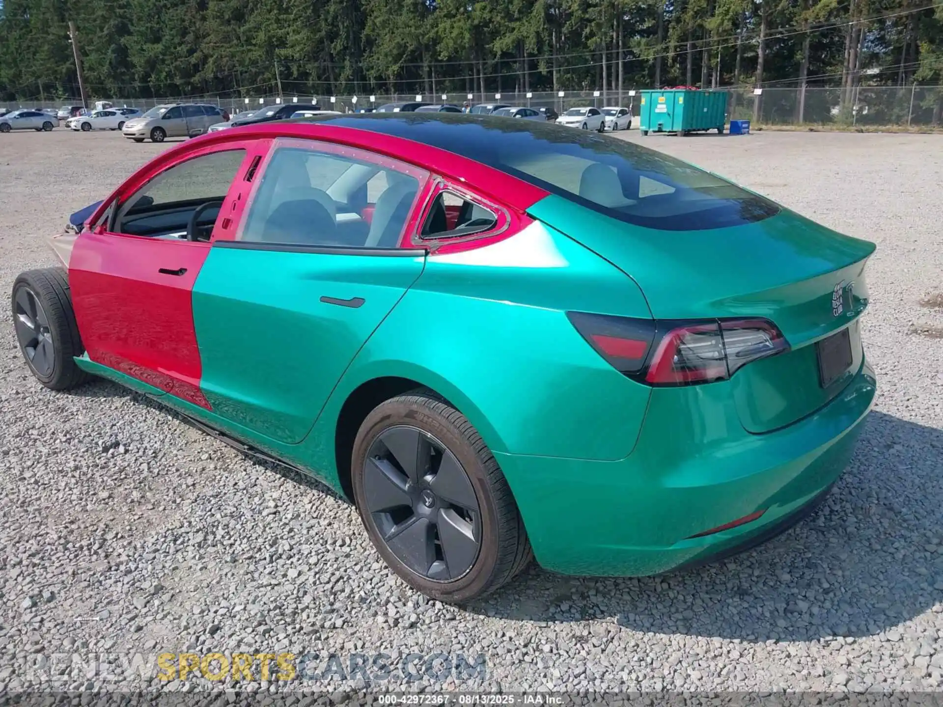 3 Photograph of a damaged car 5YJ3E1EB0PF462231 TESLA MODEL 3 2023