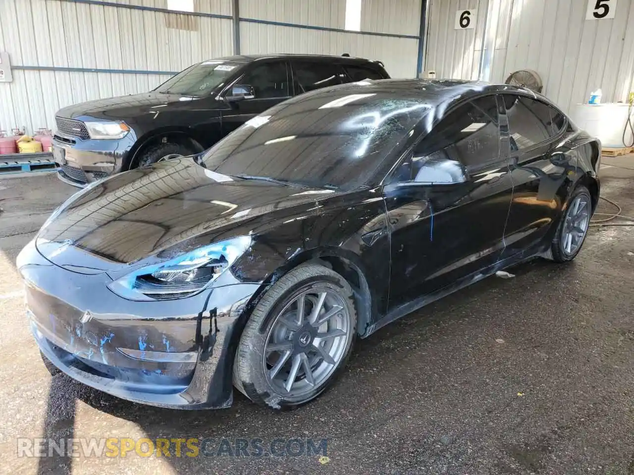 1 Фотография поврежденного автомобиля 5YJ3E1EB0PF609311 TESLA MODEL 3 2023