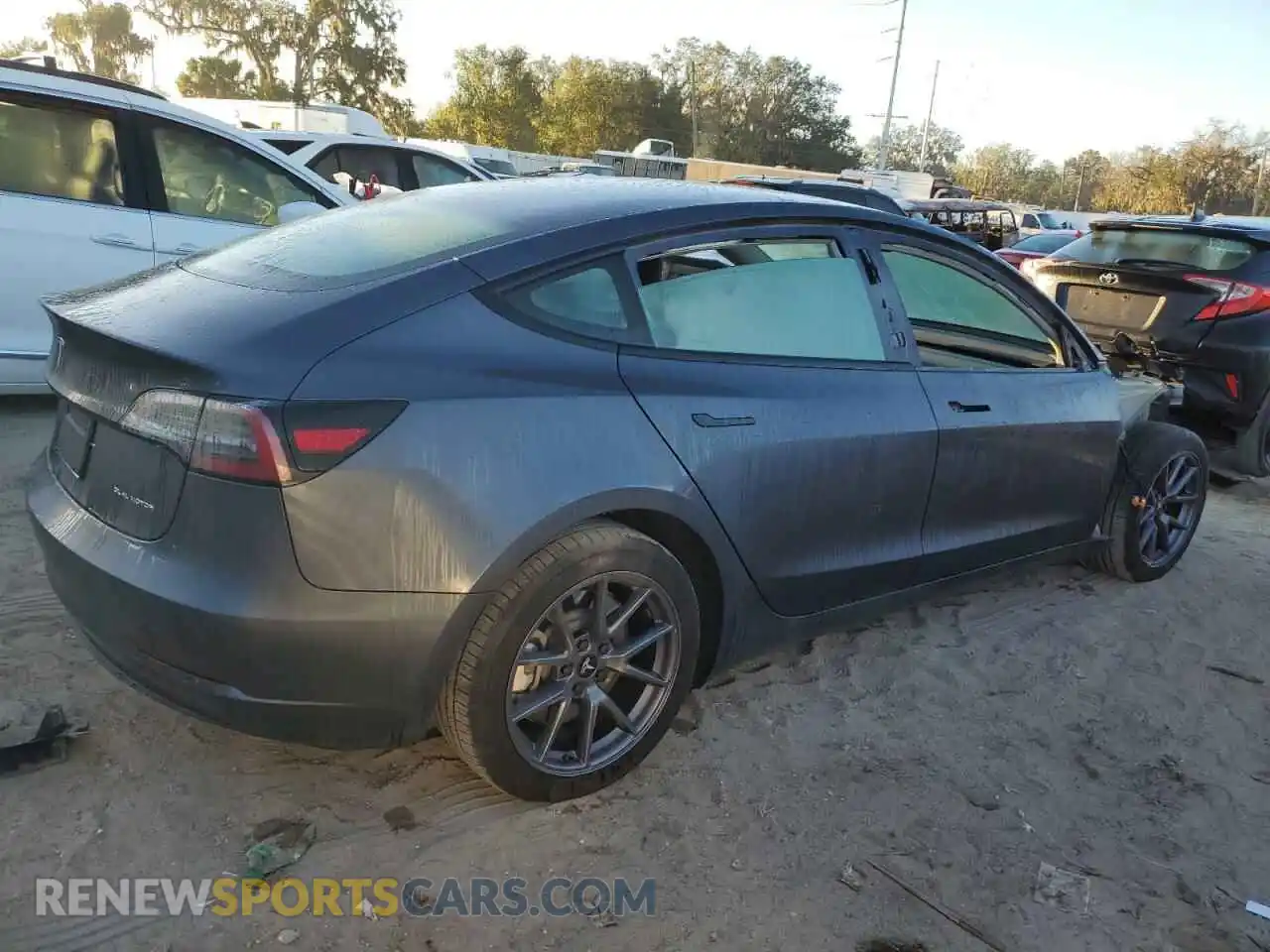 3 Photograph of a damaged car 5YJ3E1EB0PF632376 TESLA MODEL 3 2023