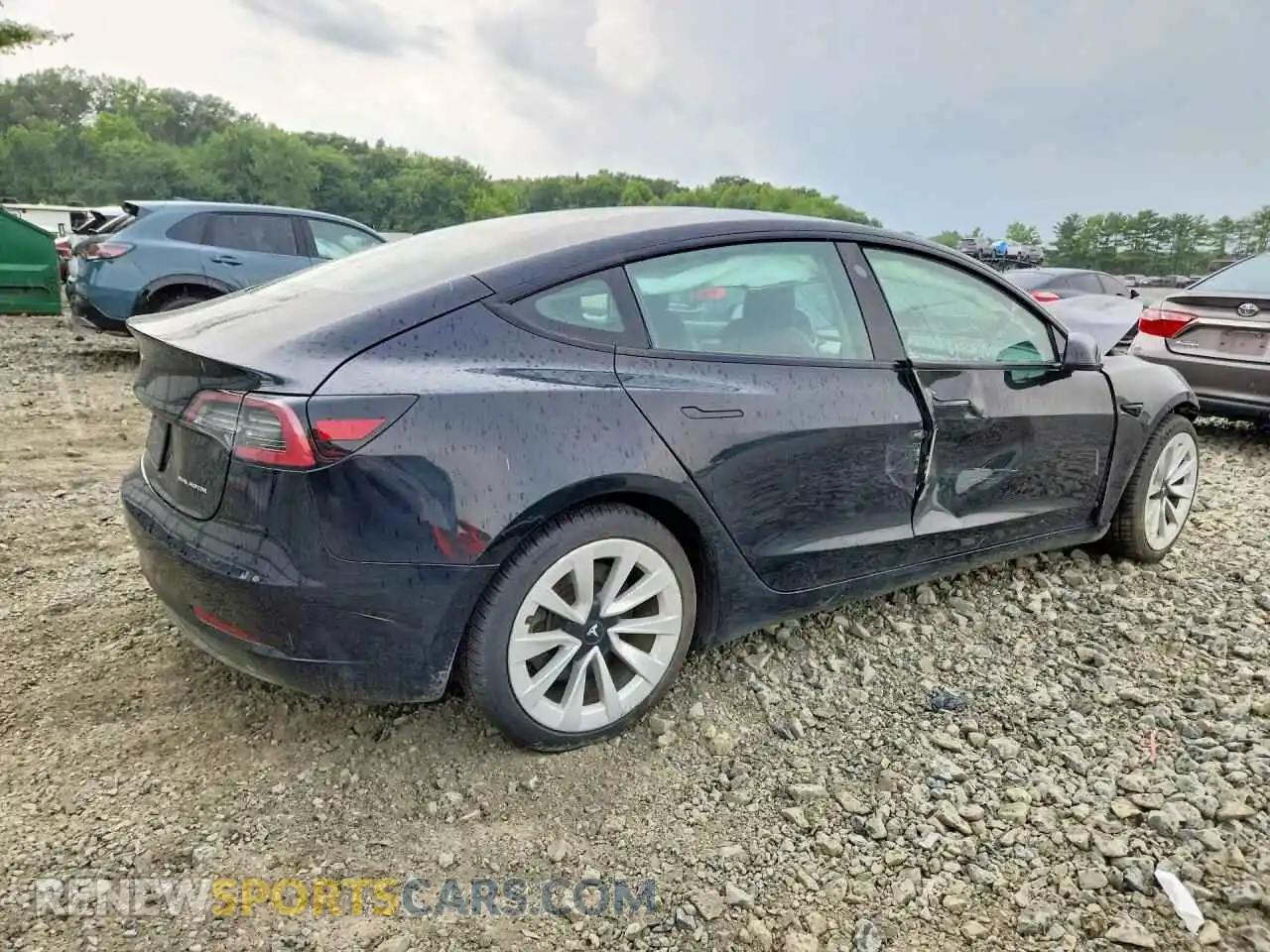 3 Photograph of a damaged car 5YJ3E1EB1PF389922 TESLA MODEL 3 2023