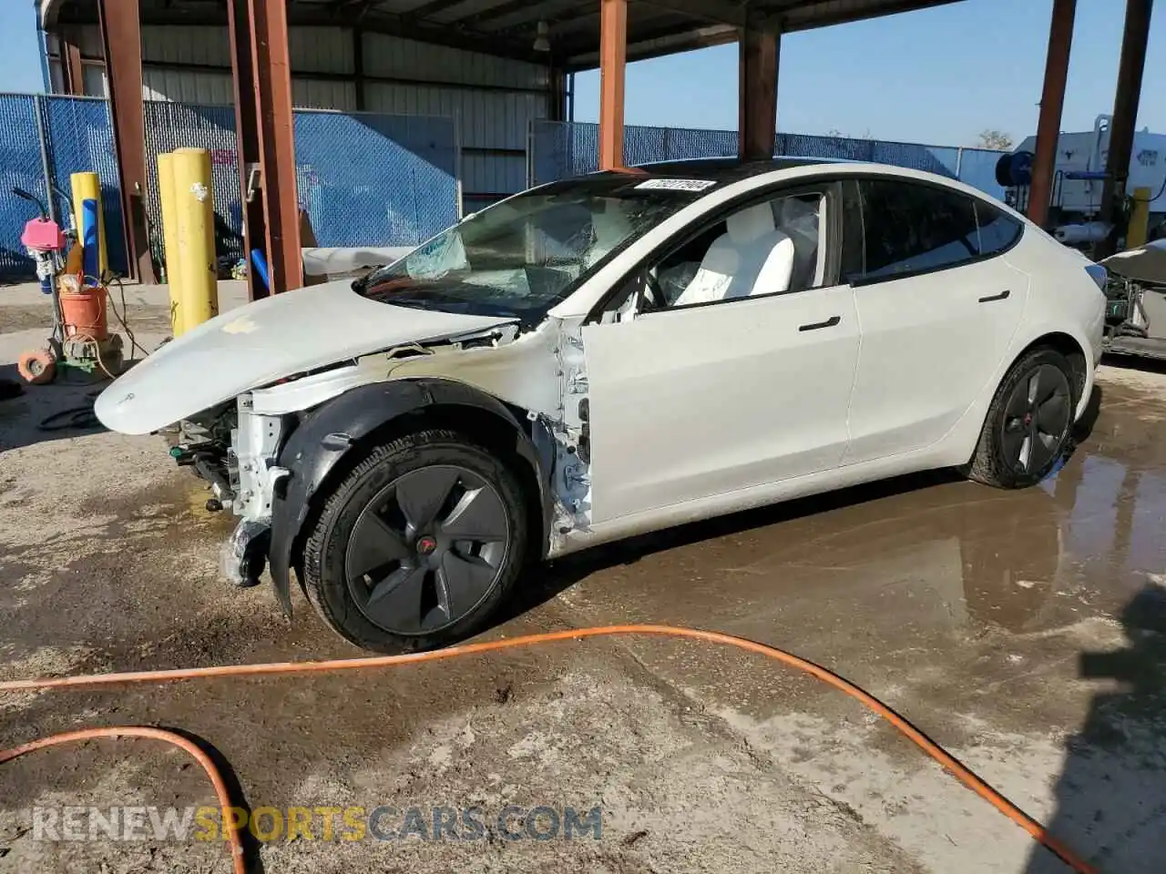 1 Photograph of a damaged car 5YJ3E1EB1PF632175 TESLA MODEL 3 2023