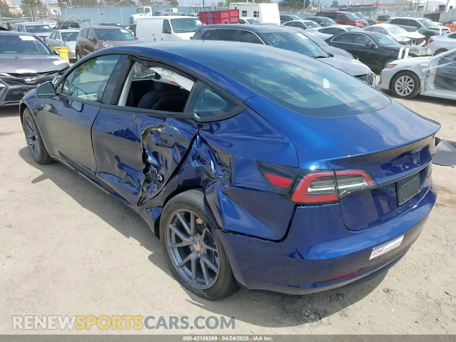 3 Photograph of a damaged car 5YJ3E1EB1PF667685 TESLA MODEL 3 2023