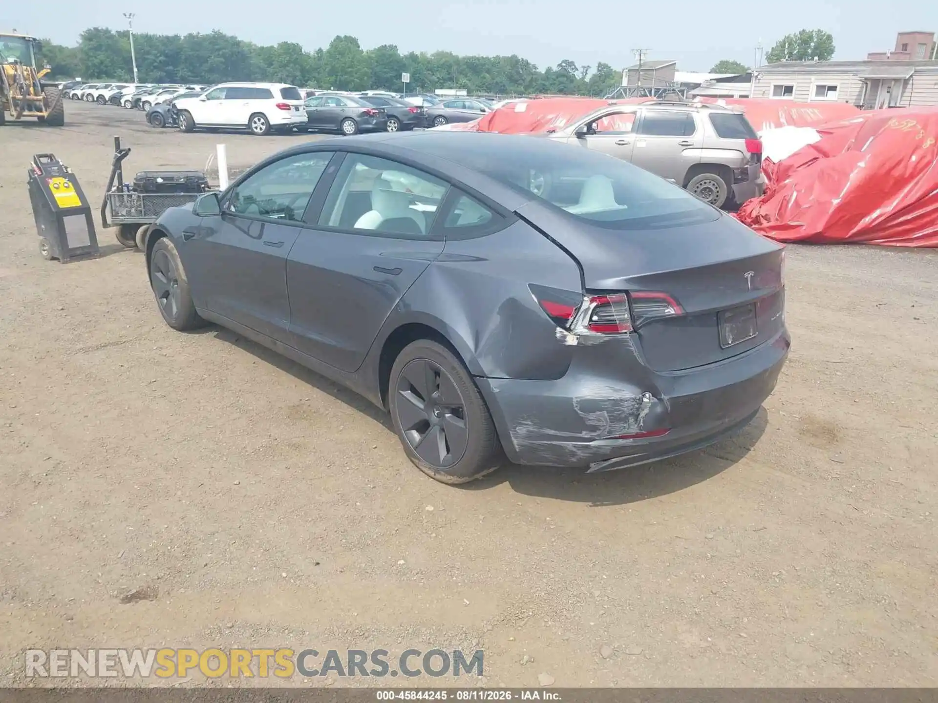 3 fotografías del automóvil dañado 5YJ3E1EB1PF679819 TESLA MODEL 3 2023