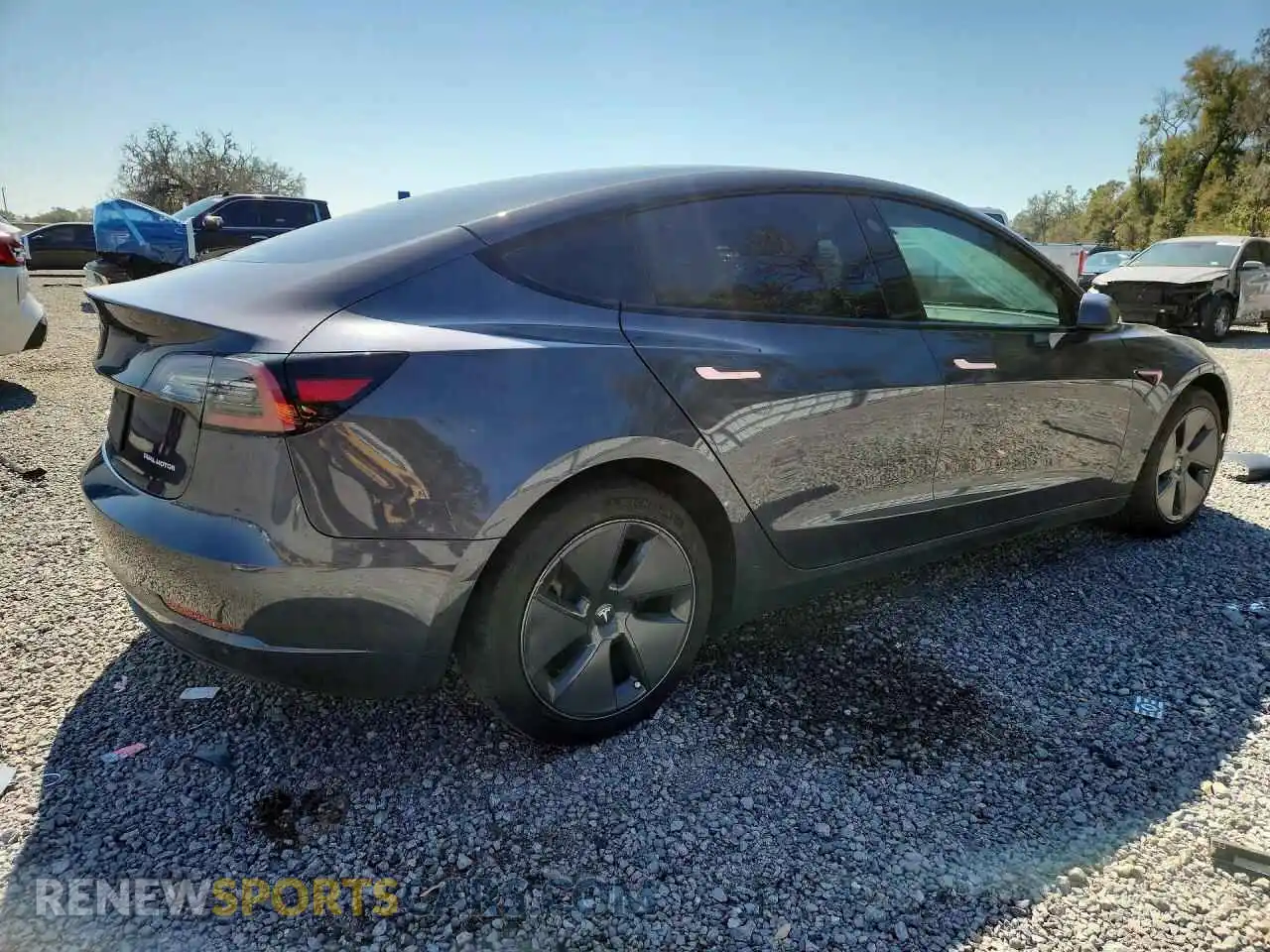 3 Photograph of a damaged car 5YJ3E1EB2PF391839 TESLA MODEL 3 2023