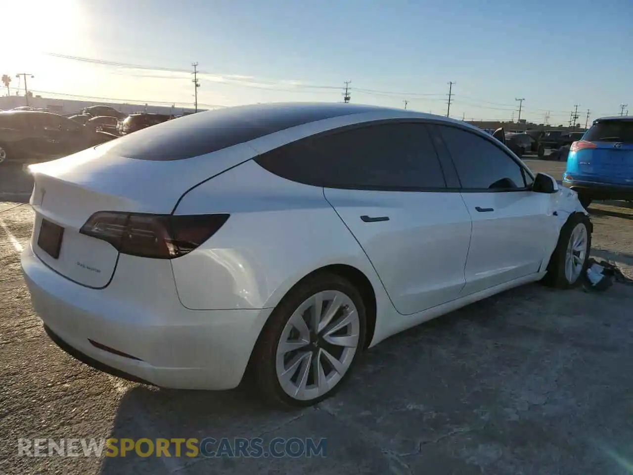 3 Photograph of a damaged car 5YJ3E1EB3PF393583 TESLA MODEL 3 2023