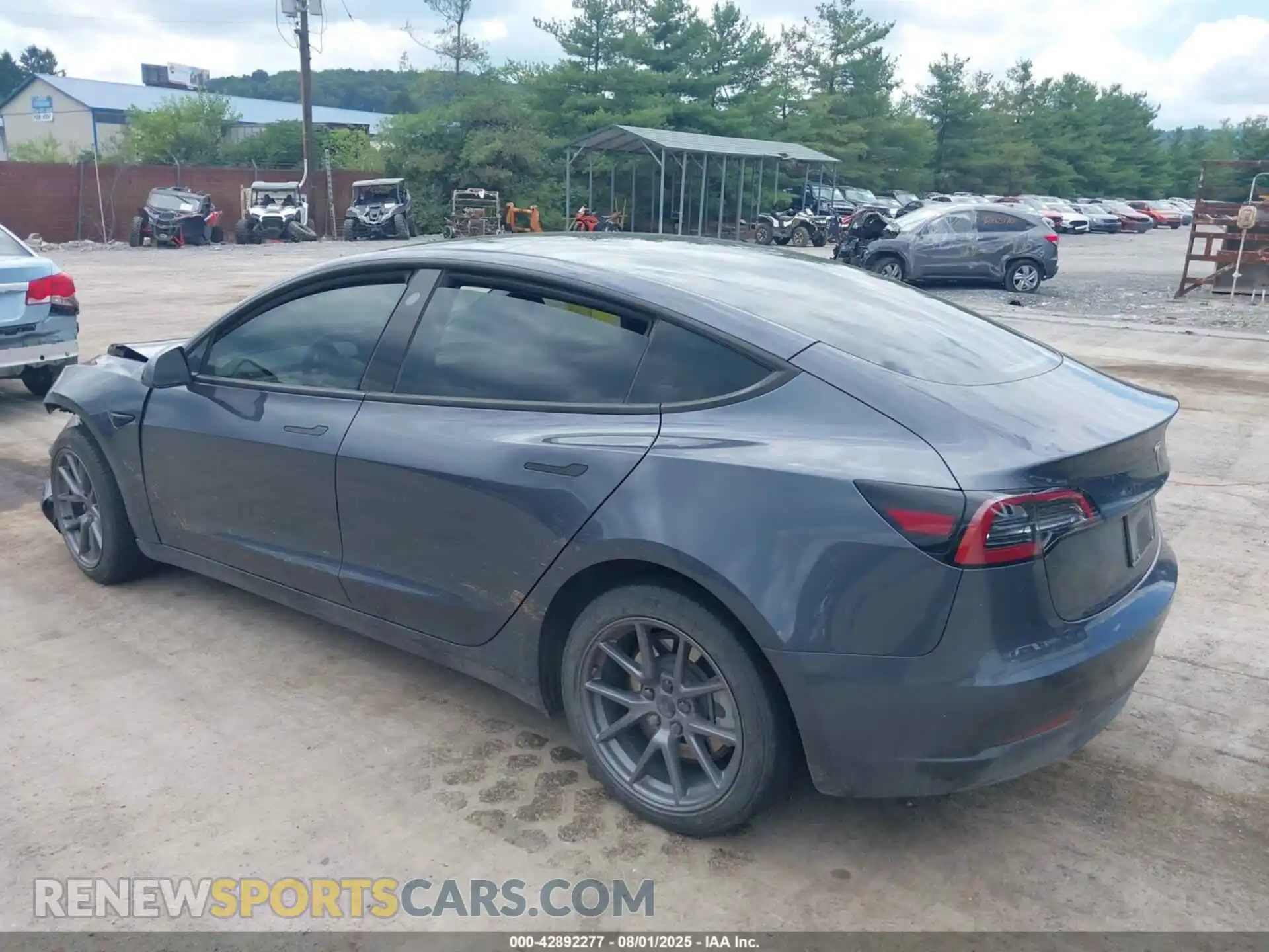 3 Photograph of a damaged car 5YJ3E1EB3PF633554 TESLA MODEL 3 2023