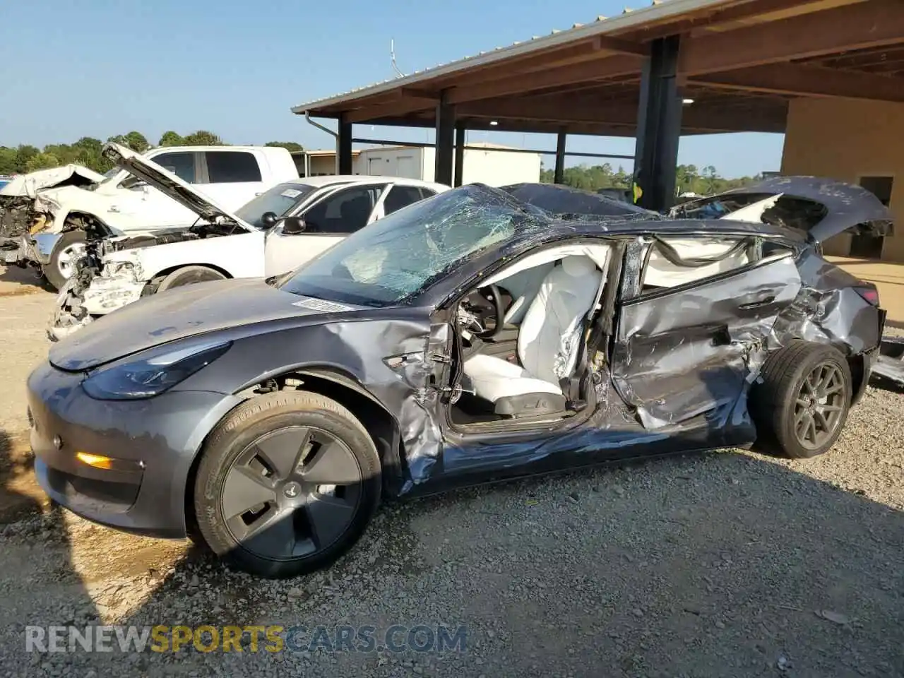 1 Photograph of a damaged car 5YJ3E1EB3PF680034 TESLA MODEL 3 2023