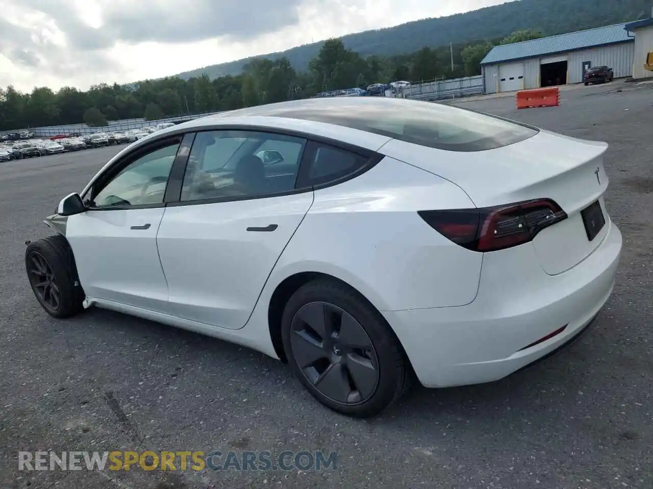 2 Photograph of a damaged car 5YJ3E1EB5PF618120 TESLA MODEL 3 2023