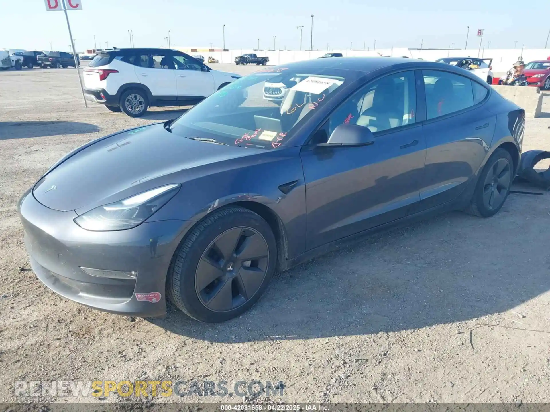 2 Photograph of a damaged car 5YJ3E1EB5PF668953 TESLA MODEL 3 2023