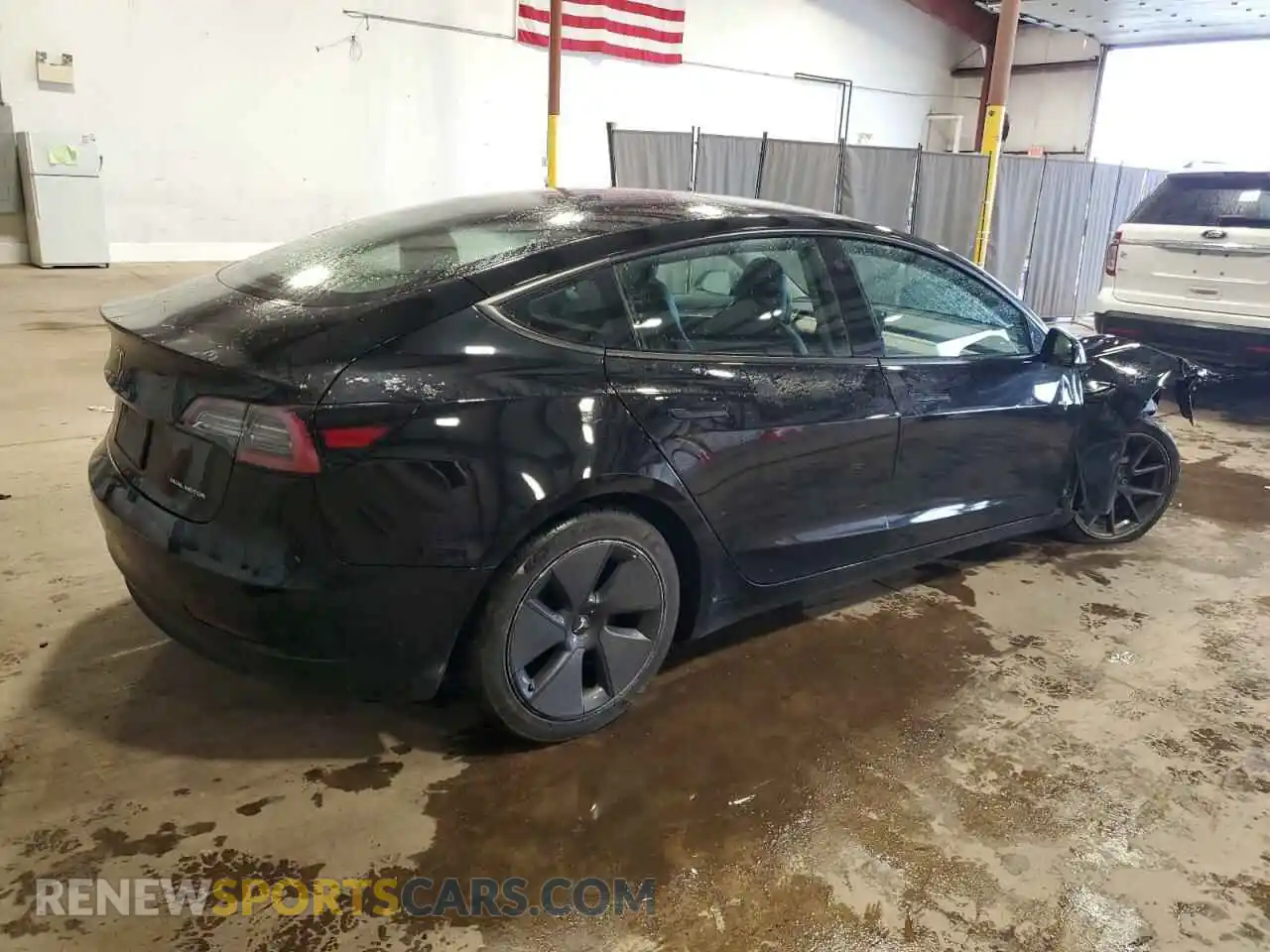 3 Photograph of a damaged car 5YJ3E1EB6PF466252 TESLA MODEL 3 2023