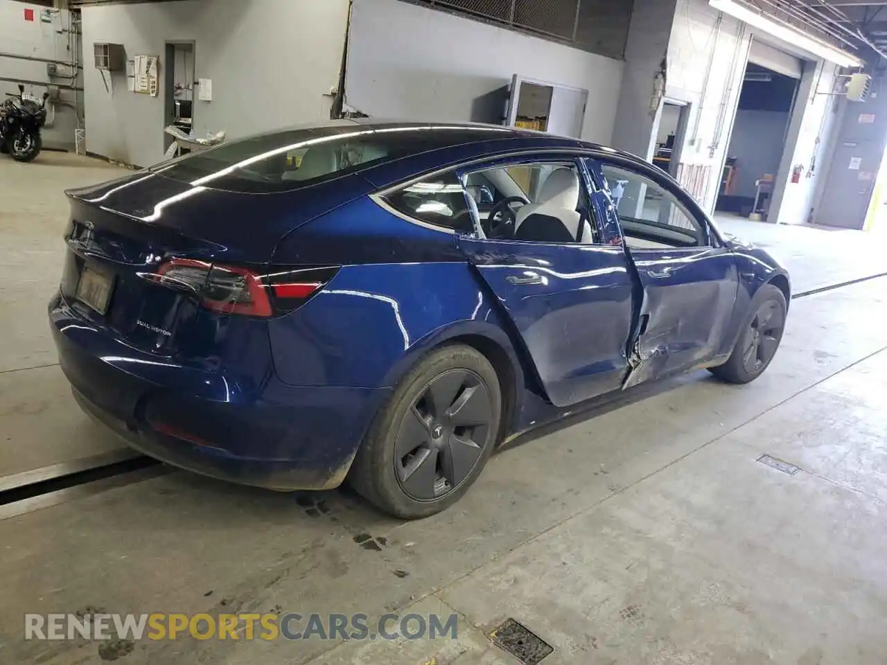3 Photograph of a damaged car 5YJ3E1EB7PF691604 TESLA MODEL 3 2023