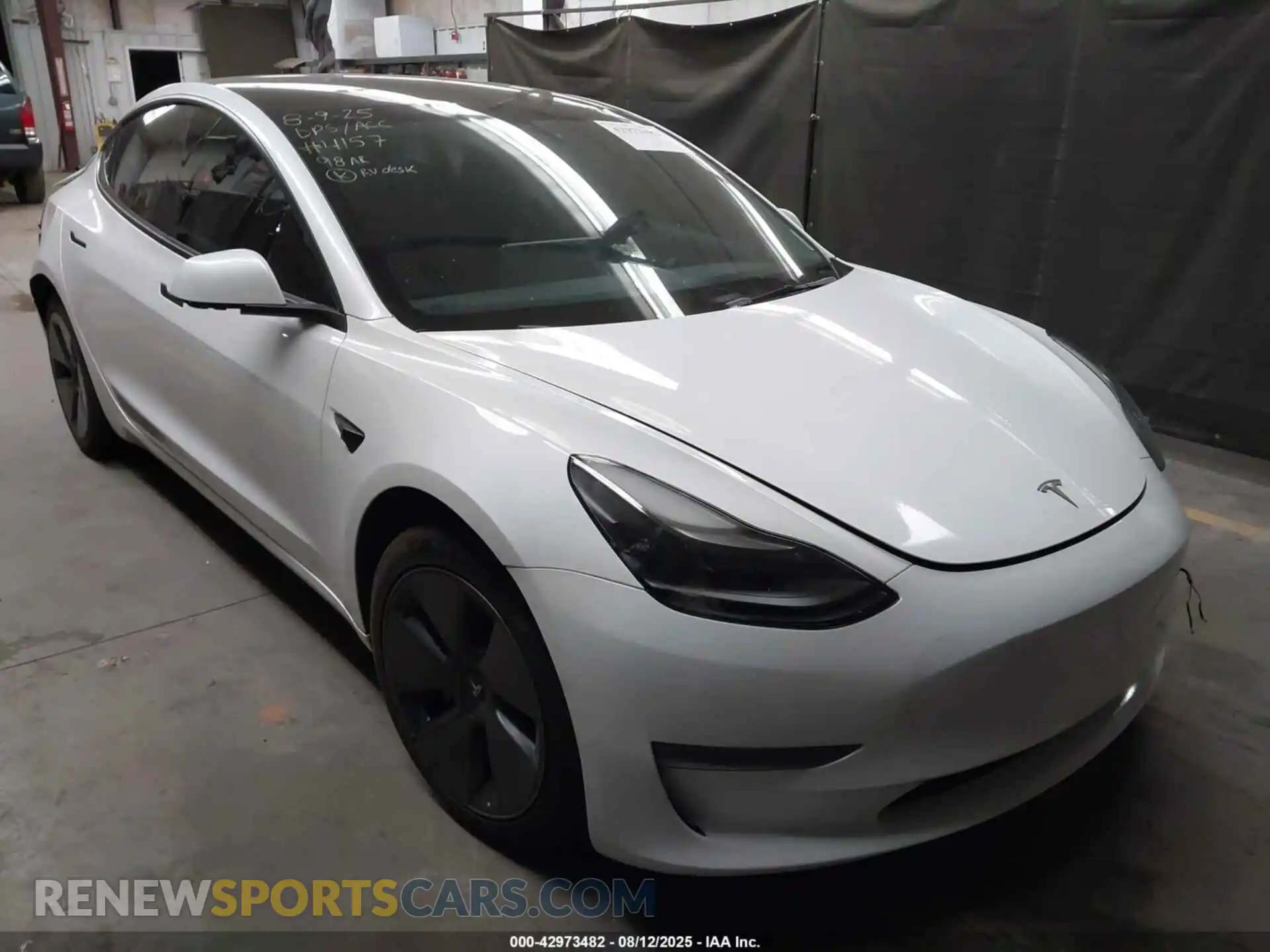 1 Photograph of a damaged car 5YJ3E1EB9PF603376 TESLA MODEL 3 2023