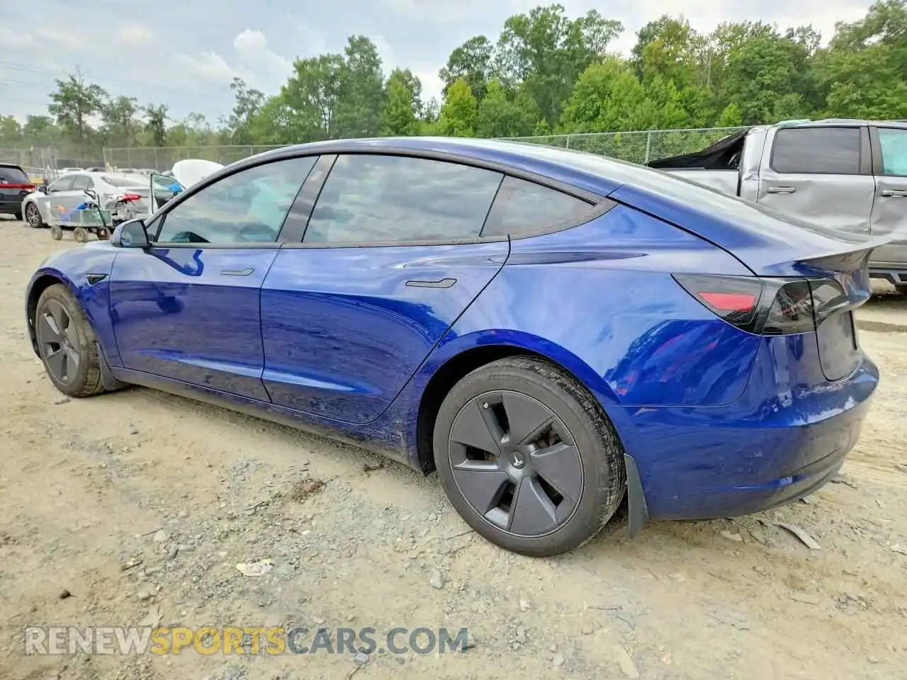 2 fotografías del automóvil dañado 5YJ3E1EB9PF635356 TESLA MODEL 3 2023