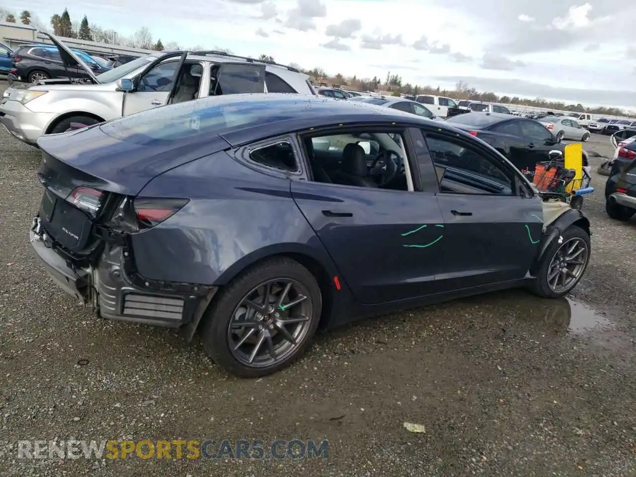 3 Photograph of a damaged car 5YJ3E1EBXPF387960 TESLA MODEL 3 2023