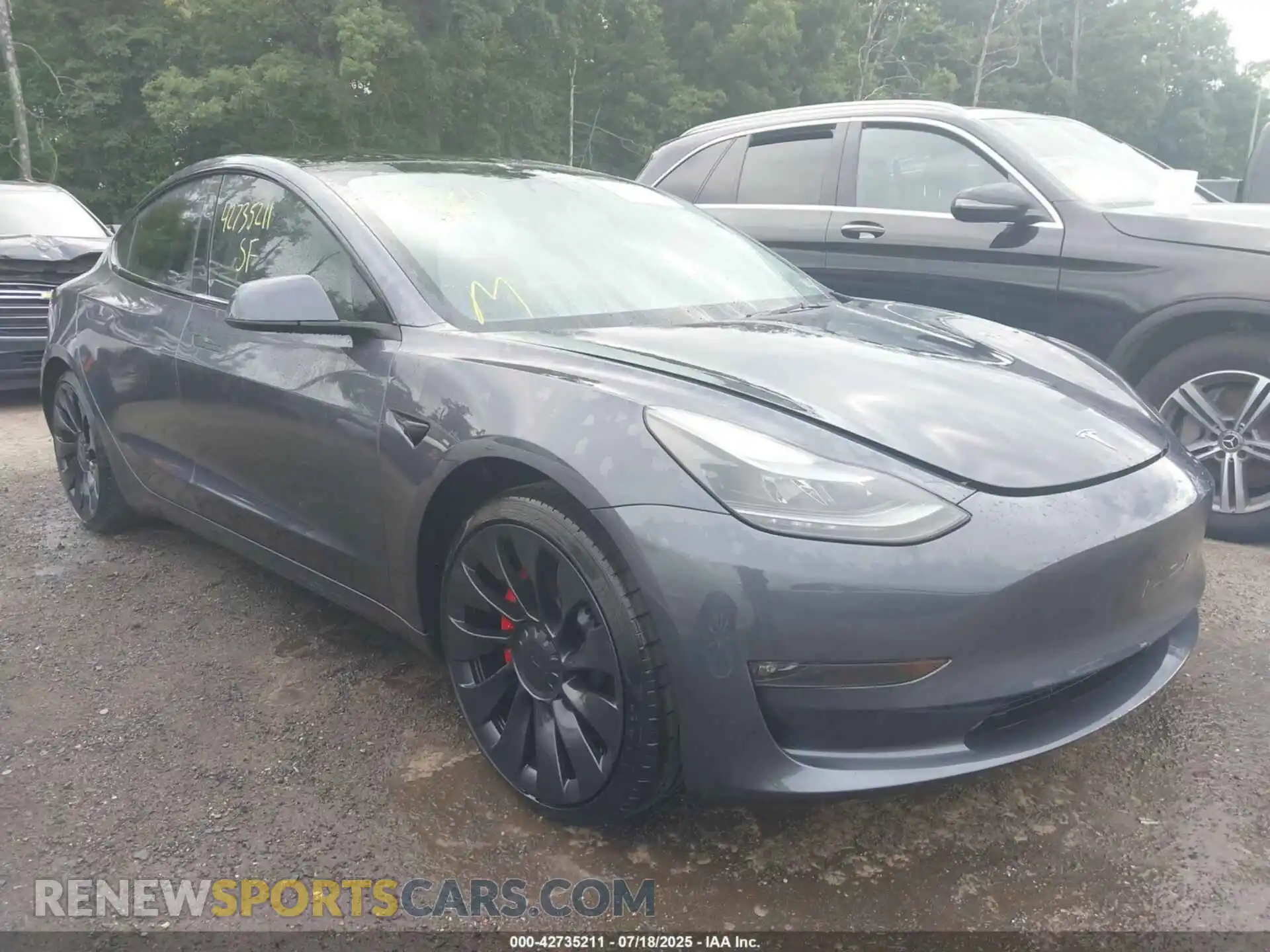 1 Photograph of a damaged car 5YJ3E1EC0PF590736 TESLA MODEL 3 2023