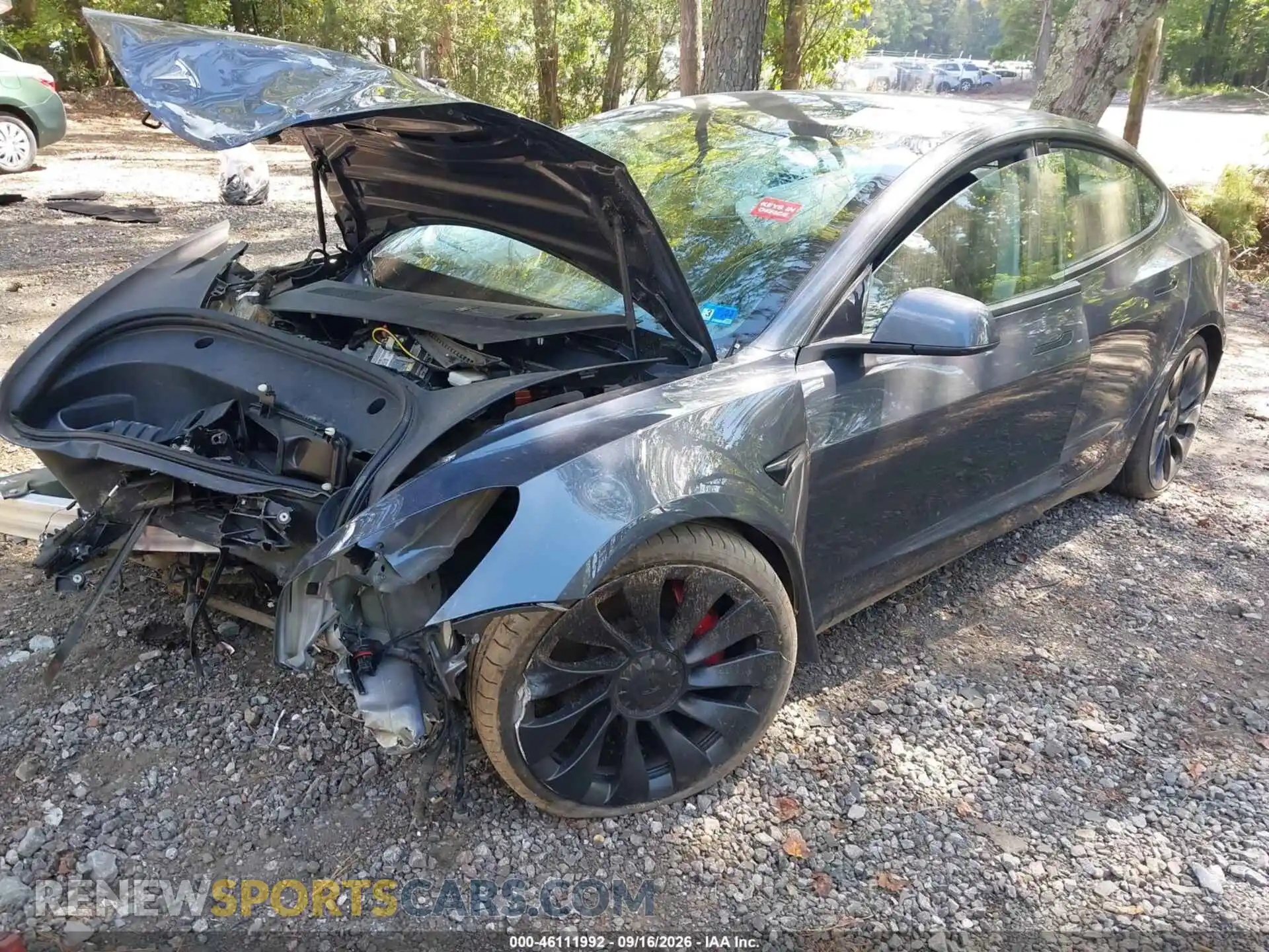 2 fotografías del automóvil dañado 5YJ3E1EC0PF636145 TESLA MODEL 3 2023