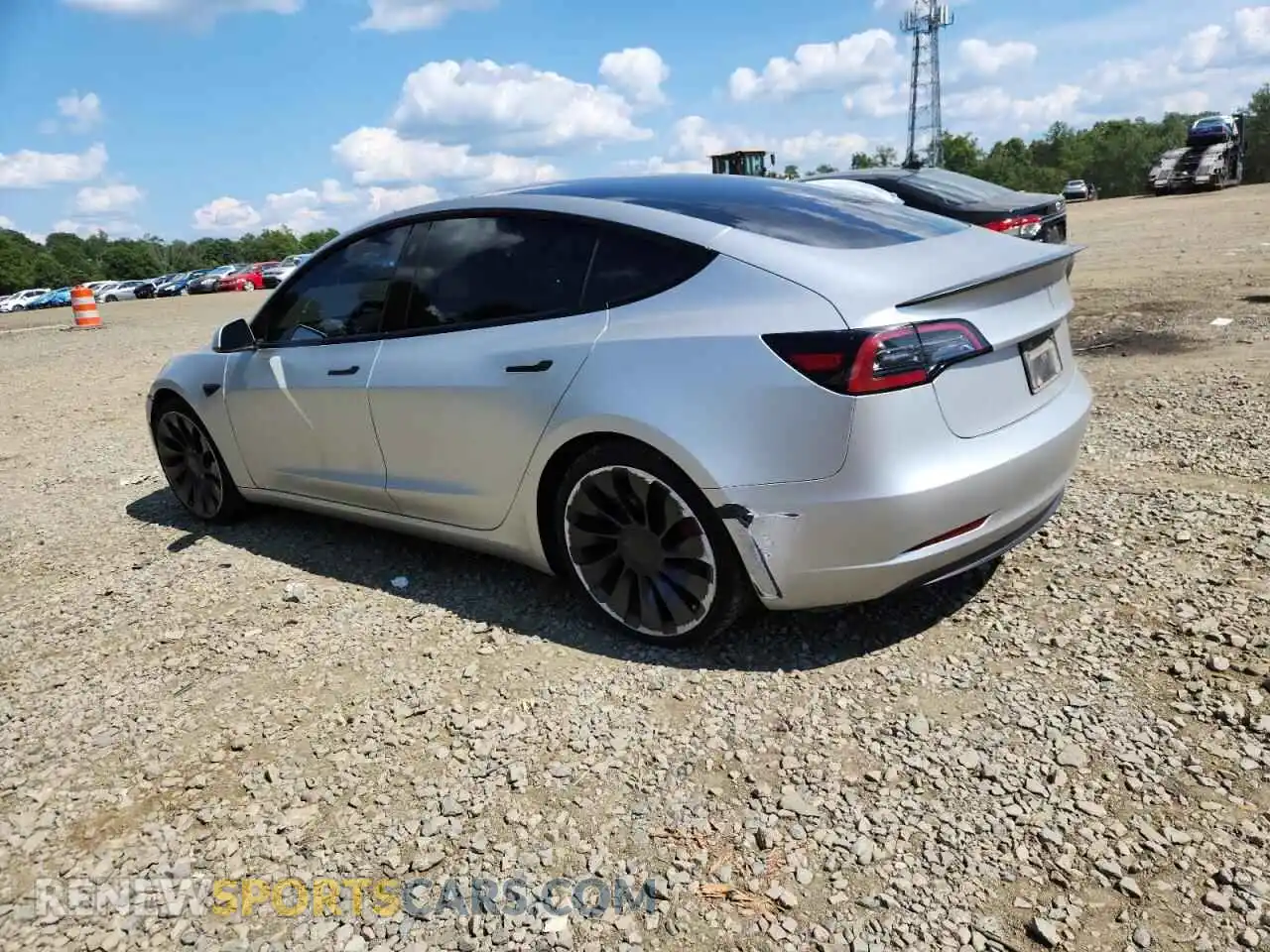 2 fotografías del automóvil dañado 5YJ3E1EC1PF412298 TESLA MODEL 3 2023