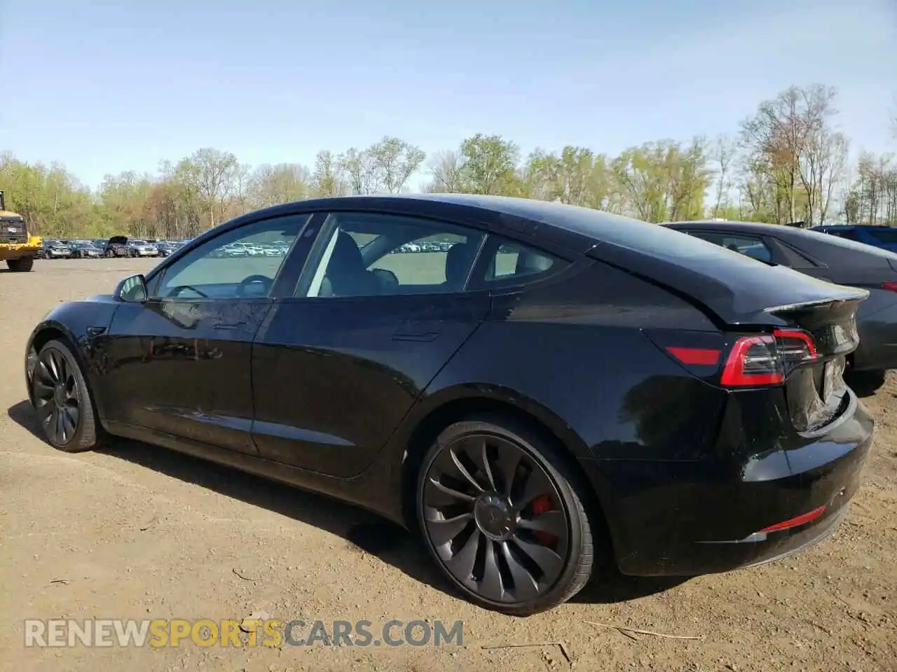 2 fotografías del automóvil dañado 5YJ3E1EC1PF577798 TESLA MODEL 3 2023