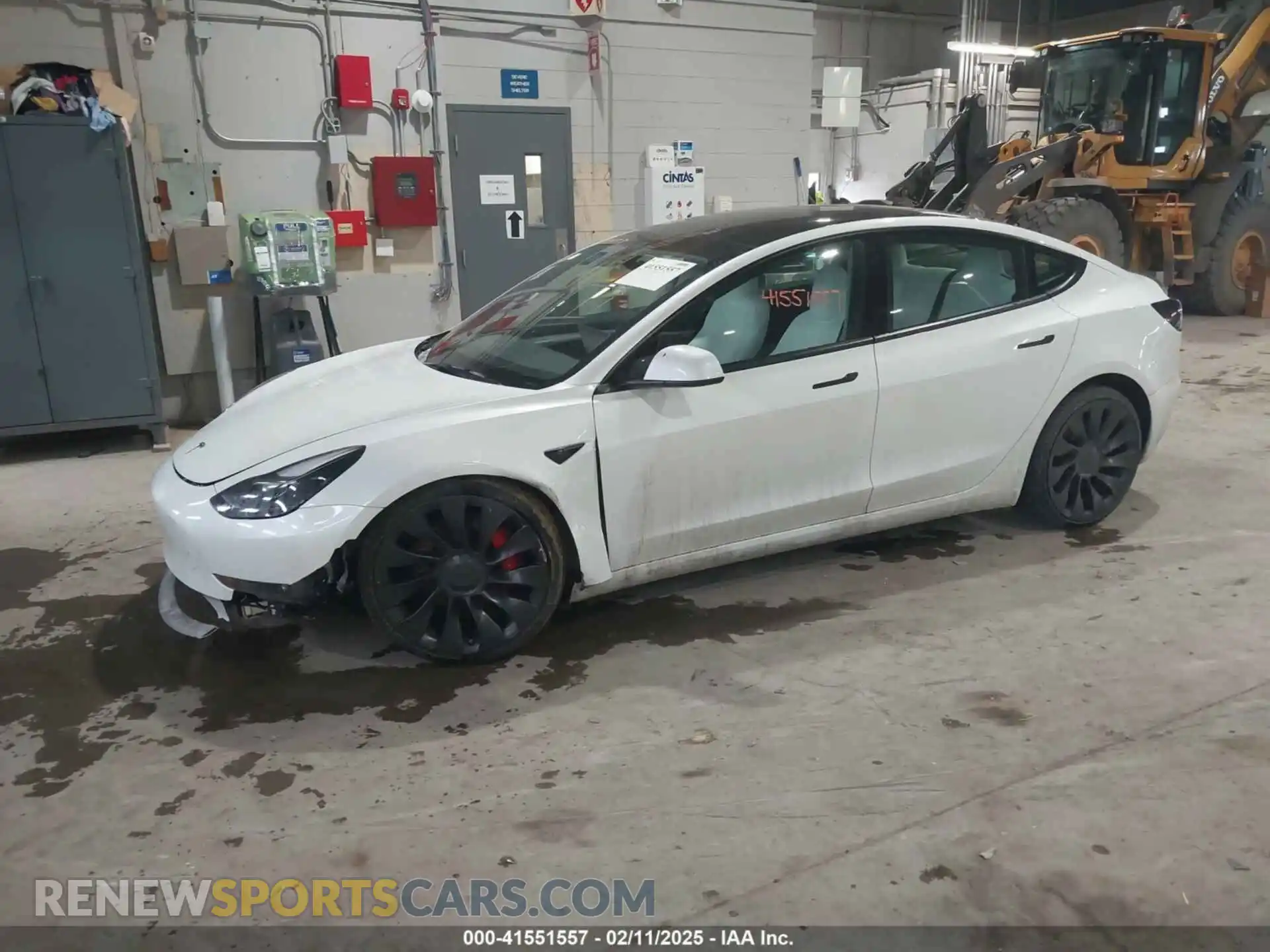 2 Photograph of a damaged car 5YJ3E1EC3PF404882 TESLA MODEL 3 2023