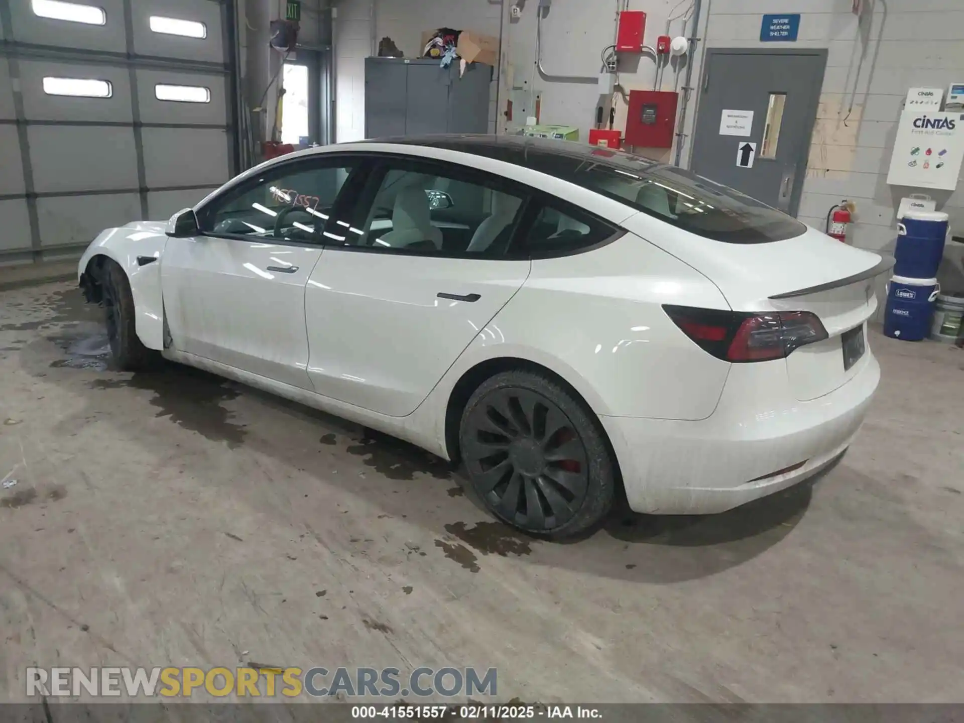3 Photograph of a damaged car 5YJ3E1EC3PF404882 TESLA MODEL 3 2023
