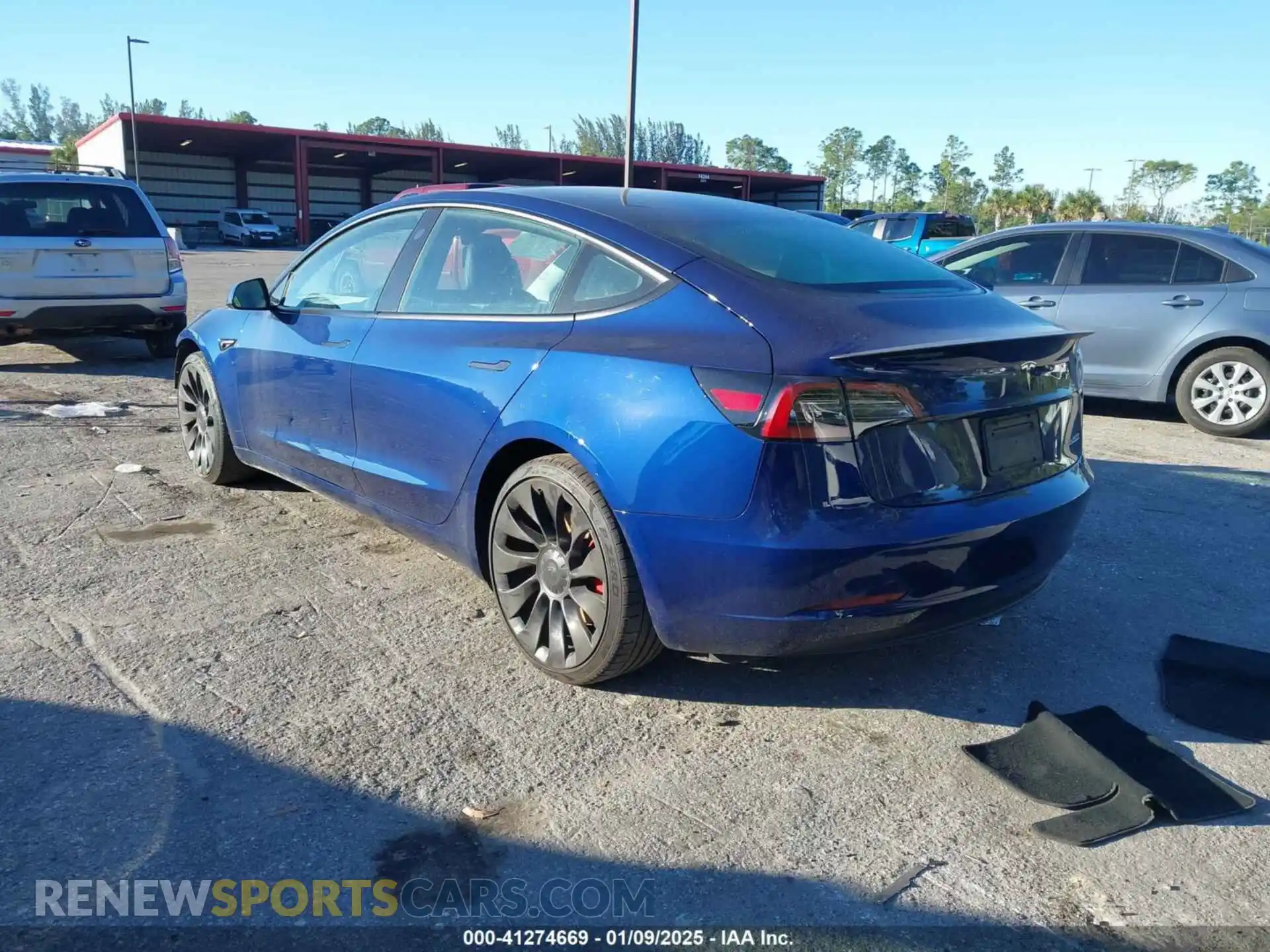 3 Photograph of a damaged car 5YJ3E1EC4PF404521 TESLA MODEL 3 2023