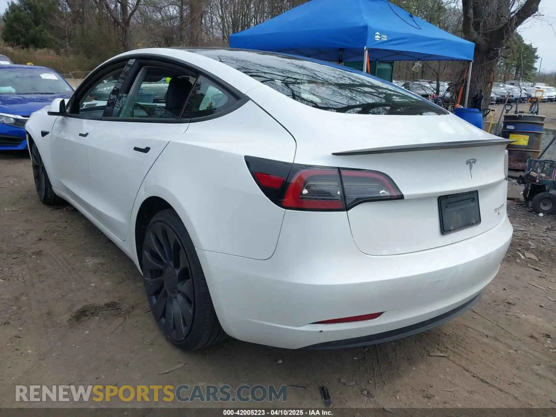 3 Photograph of a damaged car 5YJ3E1EC4PF461253 TESLA MODEL 3 2023