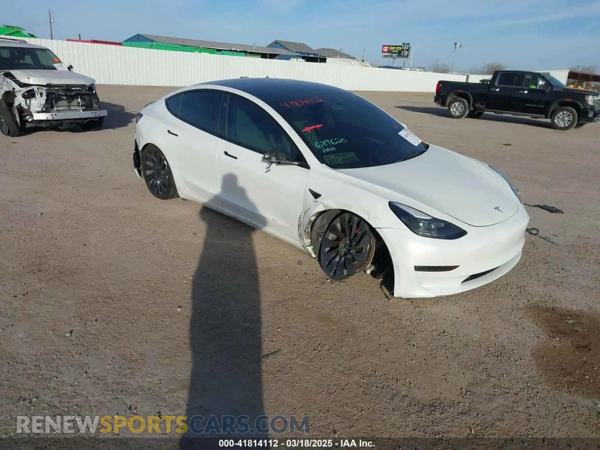 1 Photograph of a damaged car 5YJ3E1EC5PF689620 TESLA MODEL 3 2023