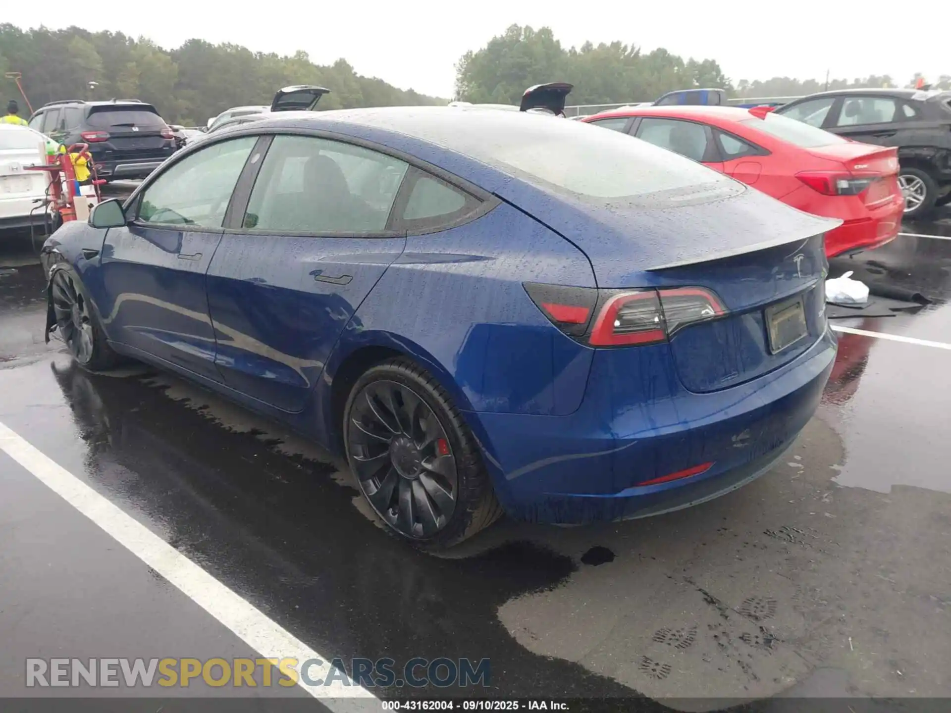 3 Photograph of a damaged car 5YJ3E1EC7PF551058 TESLA MODEL 3 2023