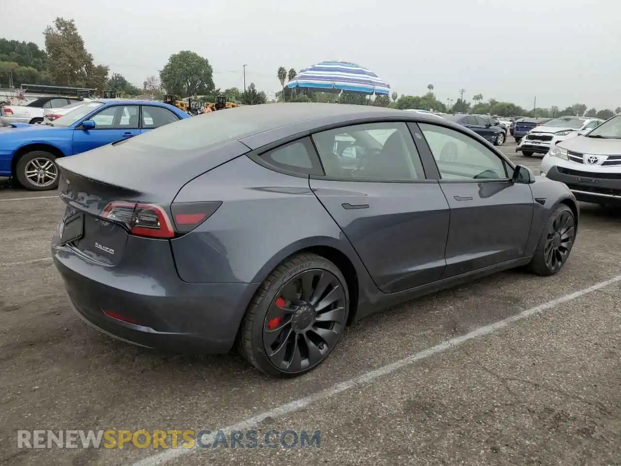 3 fotografías del automóvil dañado 5YJ3E1EC9PF628139 TESLA MODEL 3 2023