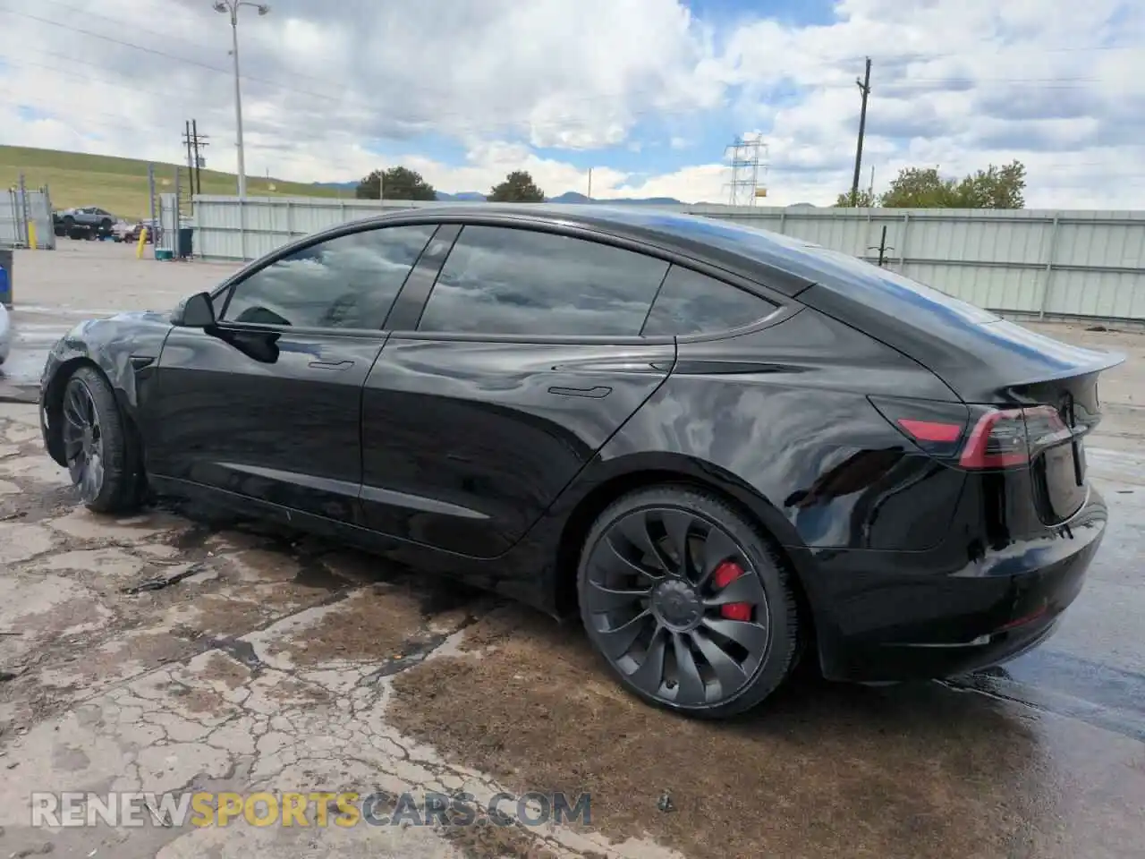 2 Фотография поврежденного автомобиля 5YJ3E1ECXPF628019 TESLA MODEL 3 2023