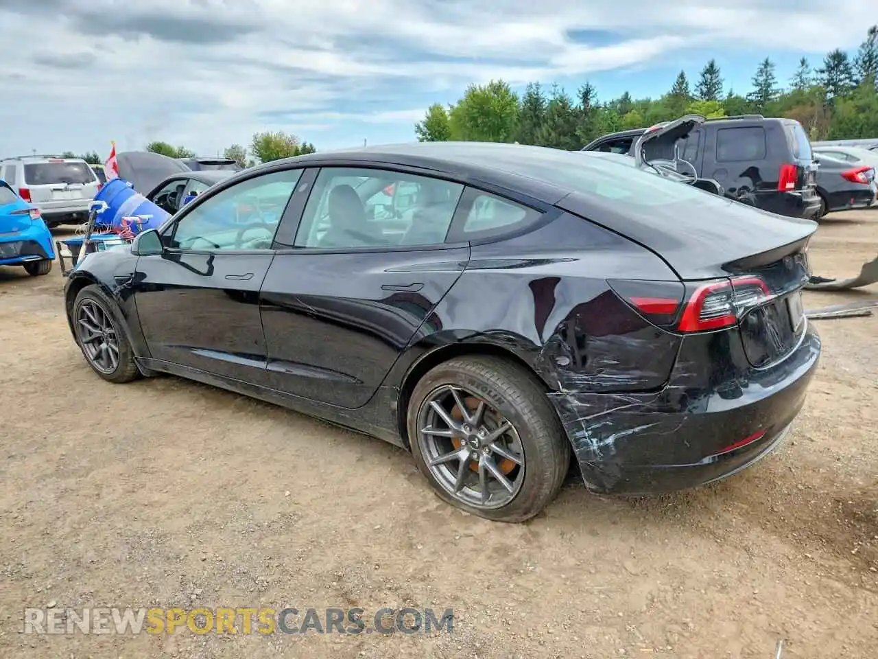 2 Фотография поврежденного автомобиля LRW3E1FA8PC899782 TESLA MODEL 3 2023
