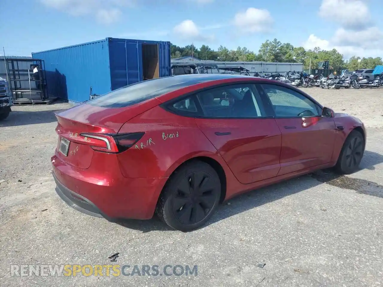 3 Фотография поврежденного автомобиля 5YJ3E1EA0RF730091 TESLA MODEL 3 2024