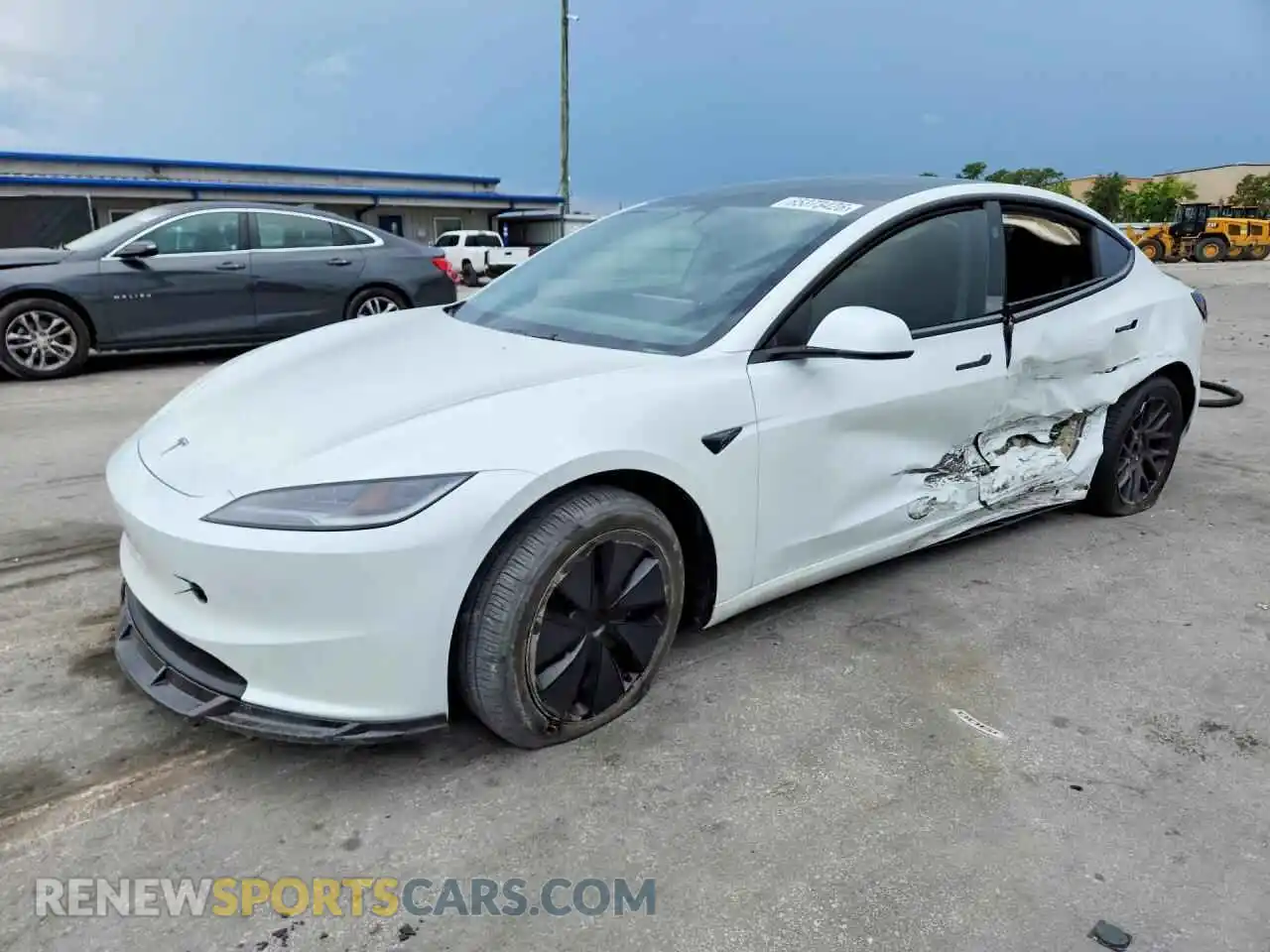 1 Фотография поврежденного автомобиля 5YJ3E1EA0RF743763 TESLA MODEL 3 2024
