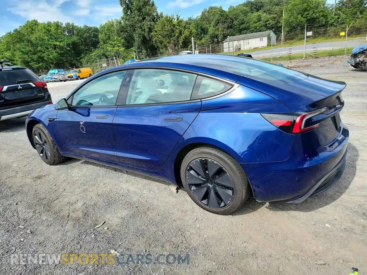 2 Photograph of a damaged car 5YJ3E1EA0RF828697 TESLA MODEL 3 2024