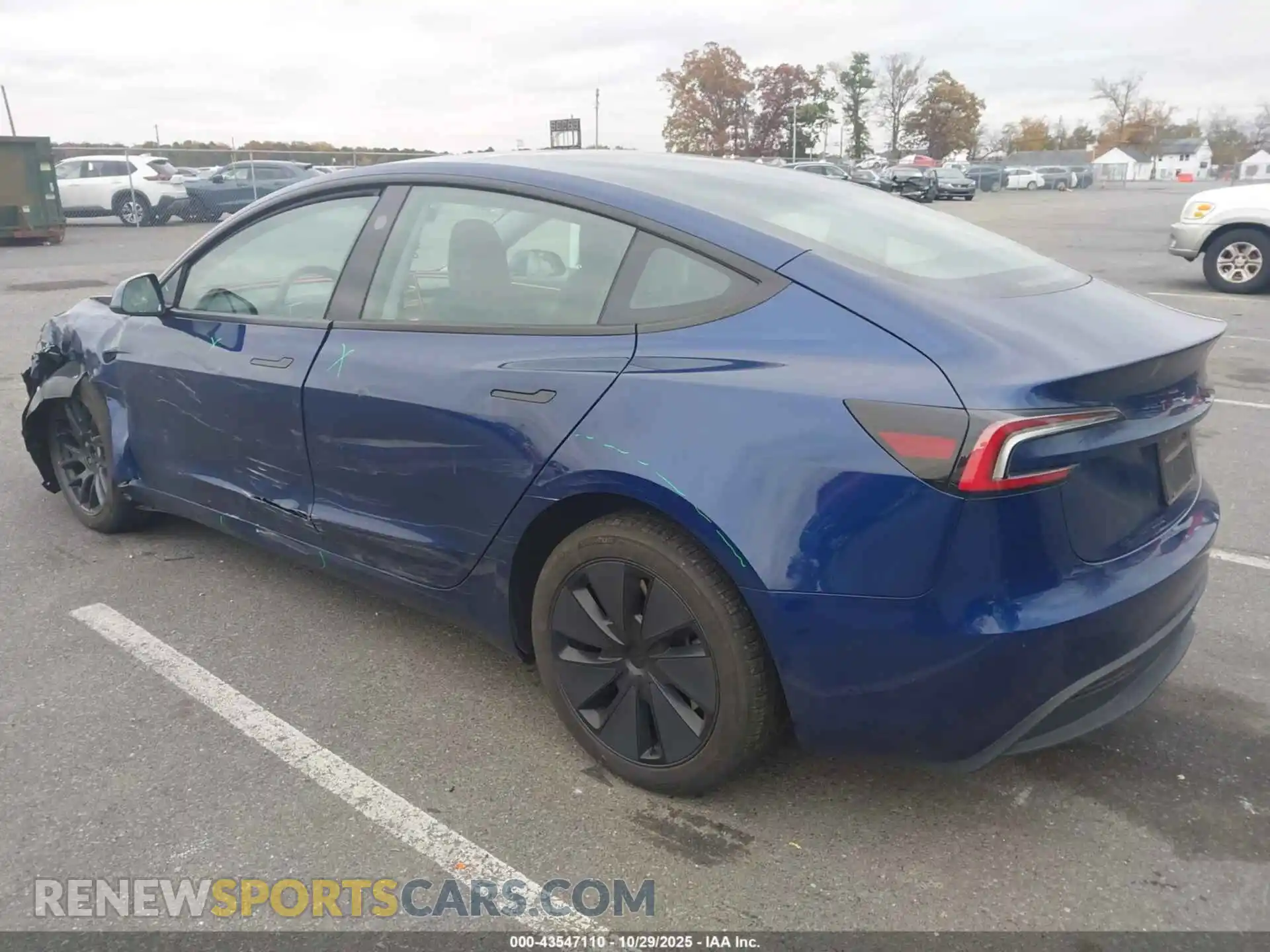 3 Photograph of a damaged car 5YJ3E1EA1RF722467 TESLA MODEL 3 2024