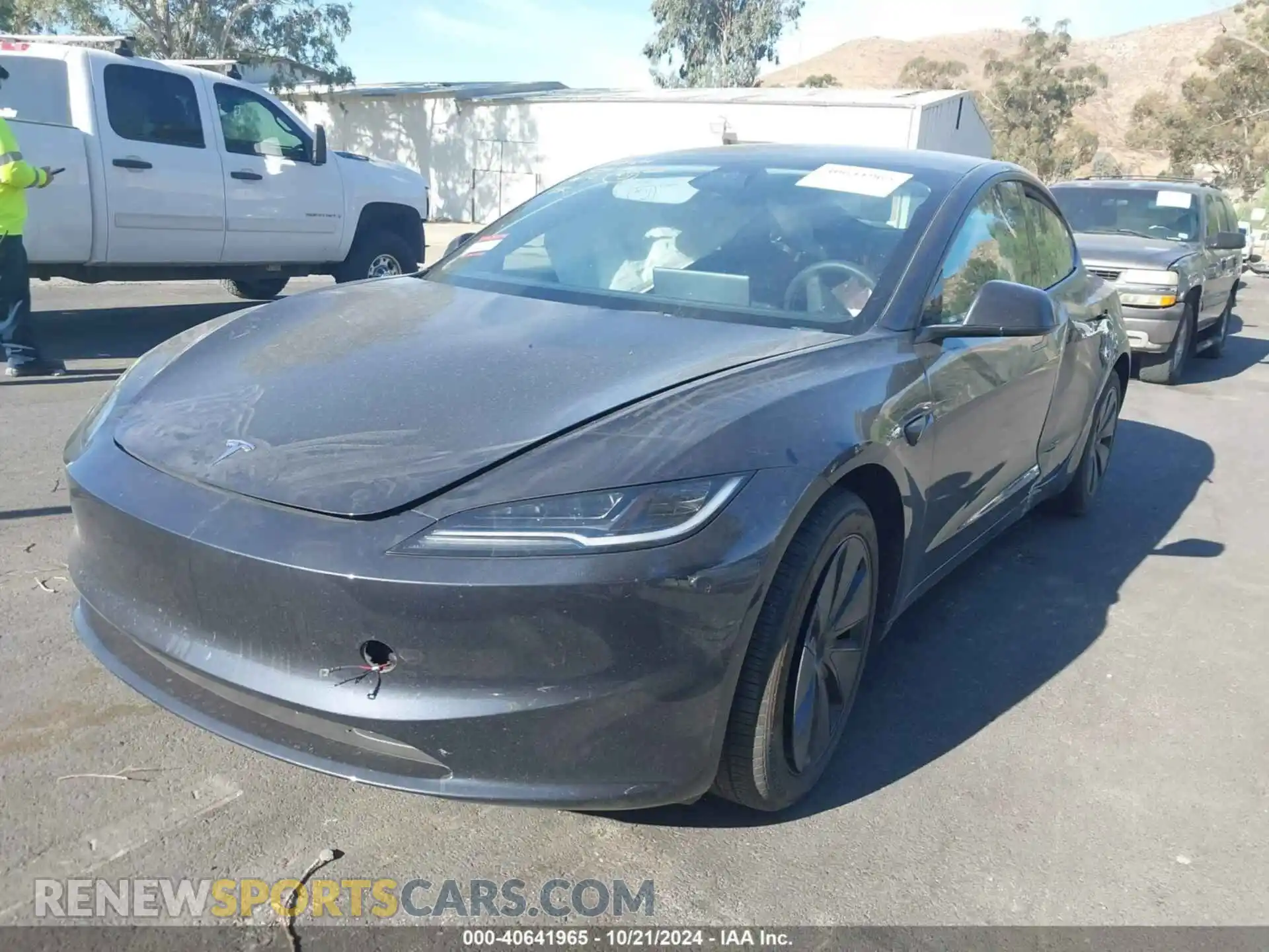 2 Photograph of a damaged car 5YJ3E1EA1RF728270 TESLA MODEL 3 2024