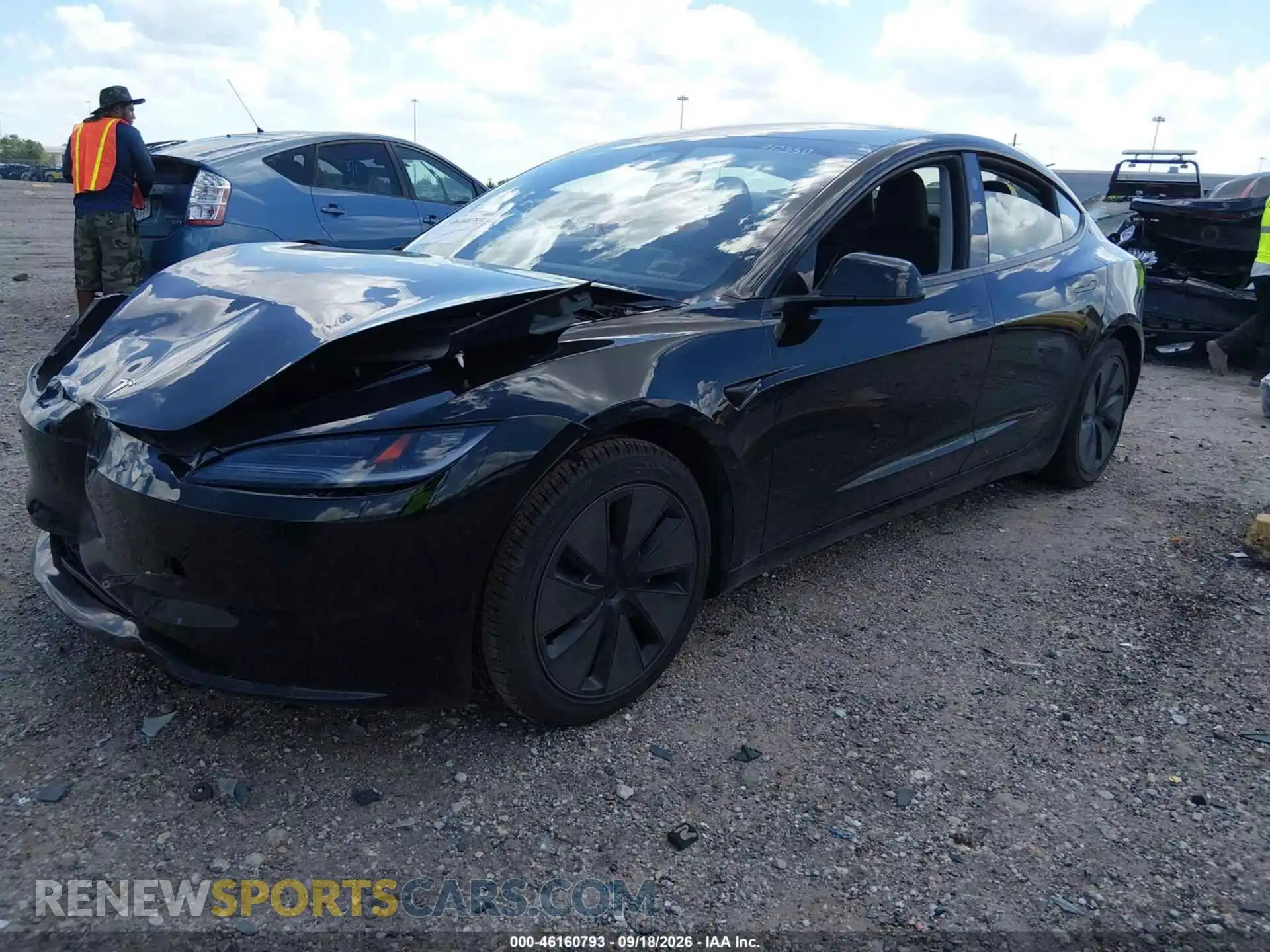 2 fotografías del automóvil dañado 5YJ3E1EA2RF726656 TESLA MODEL 3 2024