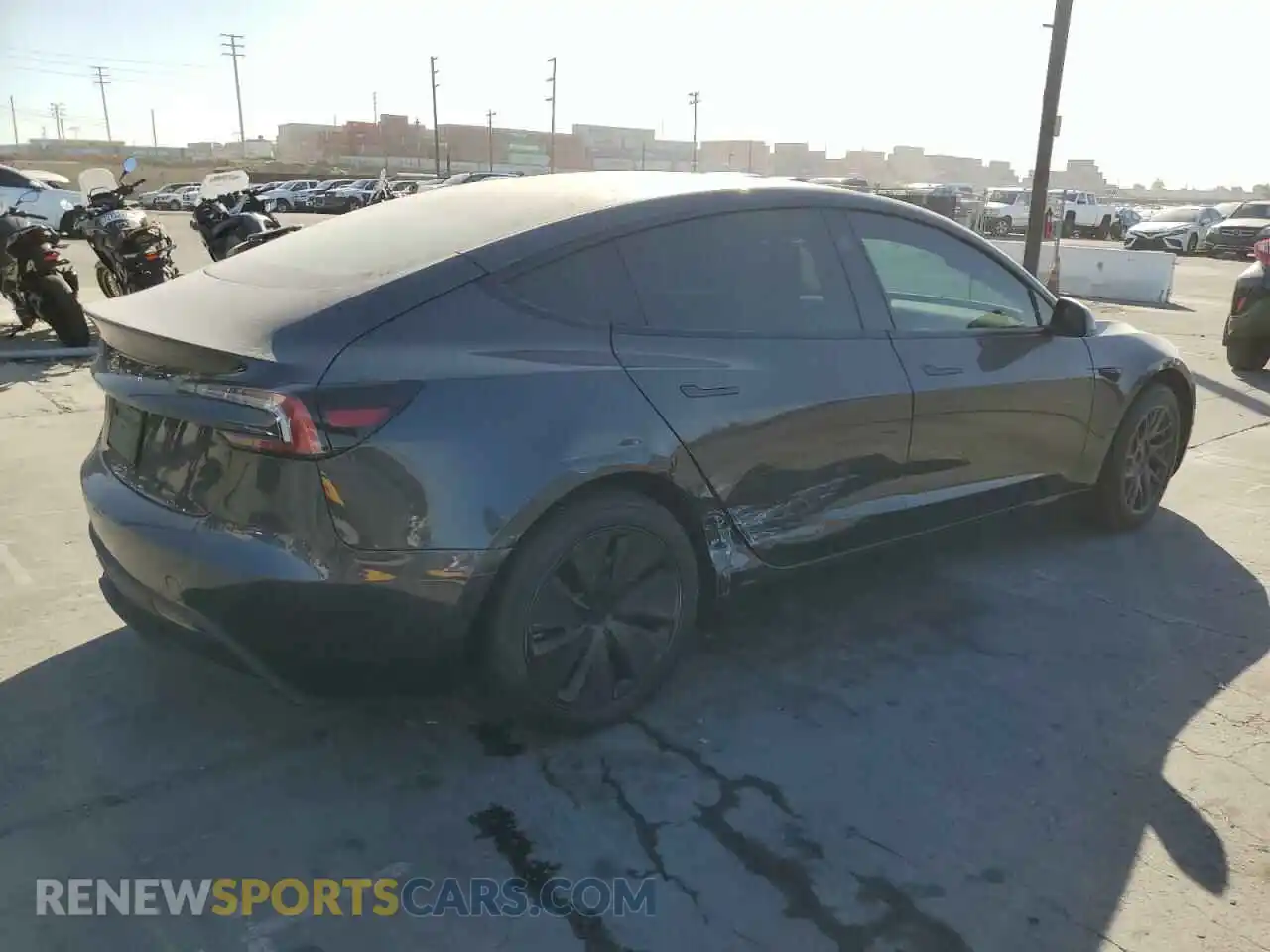 3 Photograph of a damaged car 5YJ3E1EA2RF728309 TESLA MODEL 3 2024