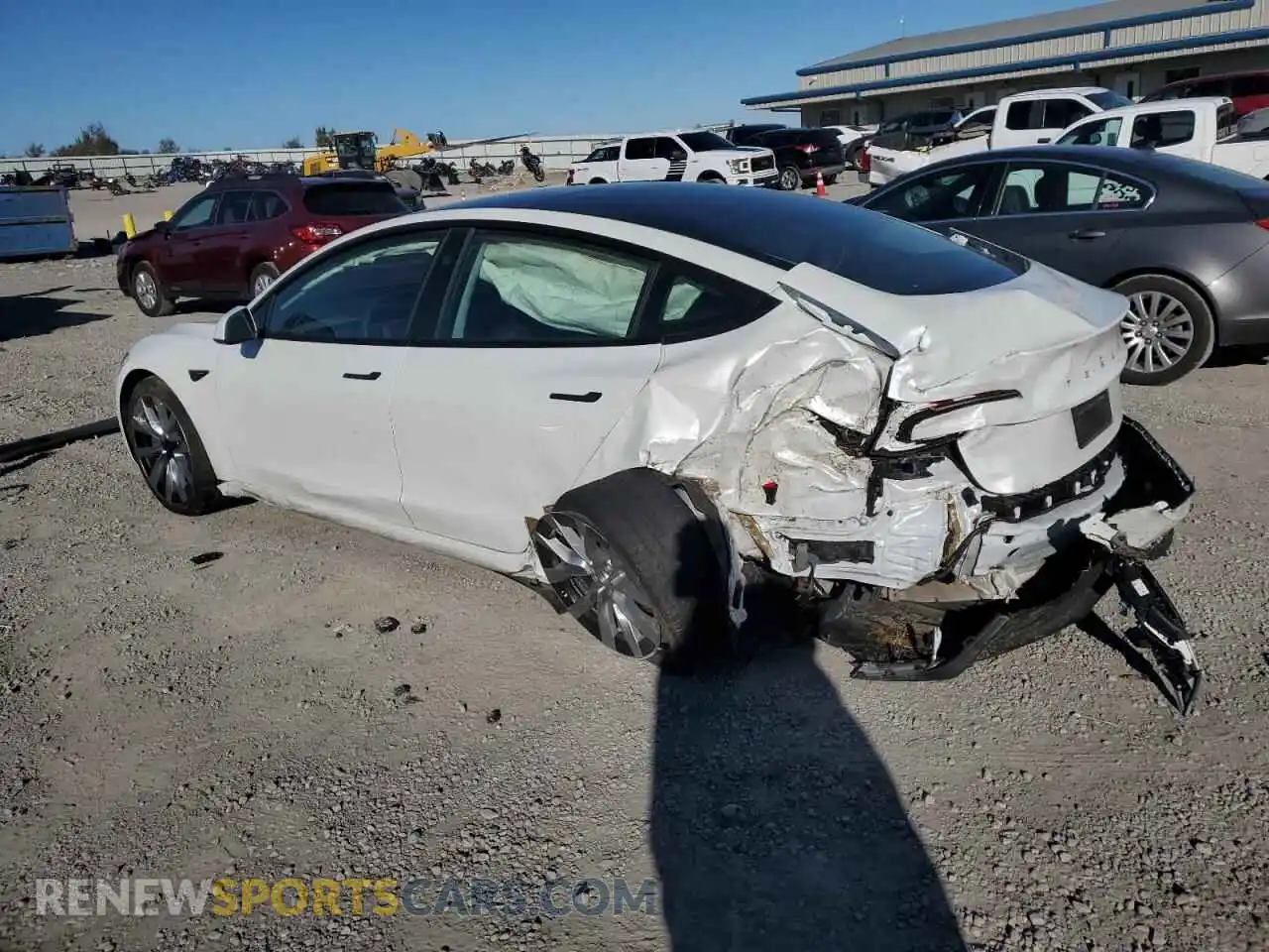 2 Photograph of a damaged car 5YJ3E1EA2RF733770 TESLA MODEL 3 2024