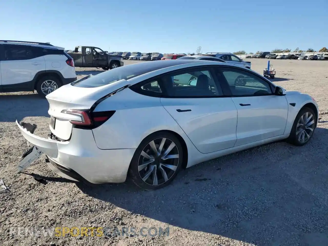 3 Photograph of a damaged car 5YJ3E1EA2RF733770 TESLA MODEL 3 2024