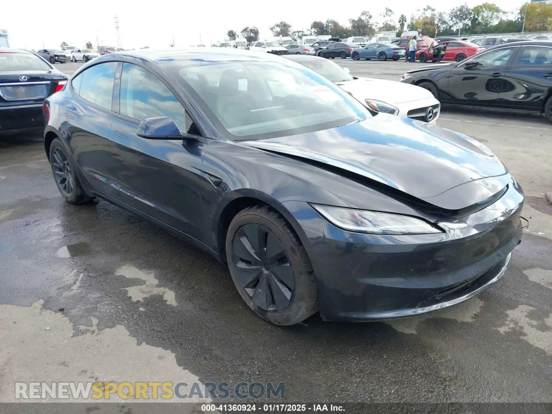 1 Photograph of a damaged car 5YJ3E1EA2RF739987 TESLA MODEL 3 2024