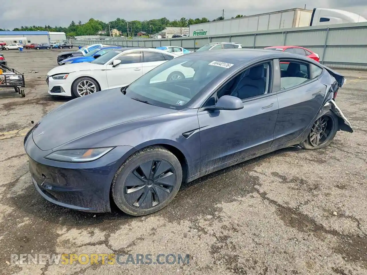 1 Photograph of a damaged car 5YJ3E1EA2RF770737 TESLA MODEL 3 2024